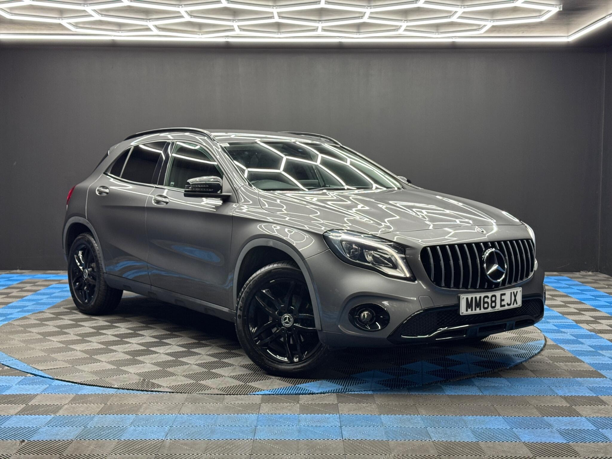 Mercedes-Benz GLA 1.6 GLA180 Urban Edition 7G-DCT Euro 6 (s/s) 5dr 5dr Automatic 2026