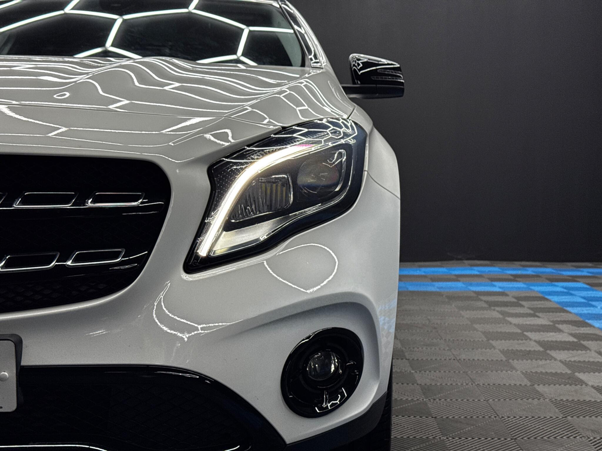 Mercedes-Benz GLA 1.6 GLA180 Urban Edition Euro 6 (s/s) 5dr 5dr Manual 2026
