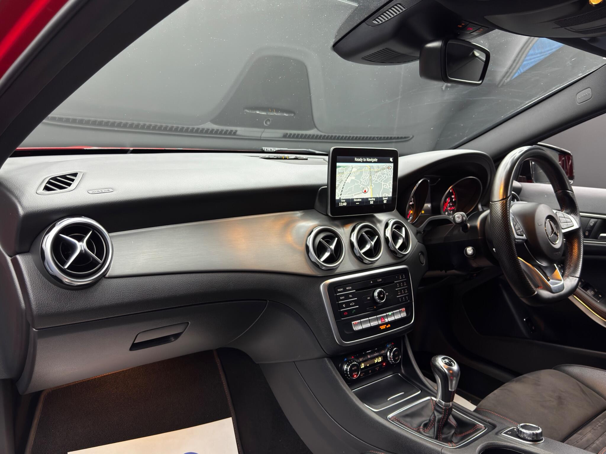 Mercedes-Benz GLA 2.1 GLA200d AMG Line (Premium) Euro 6 (s/s) 5dr 5dr Manual 2026