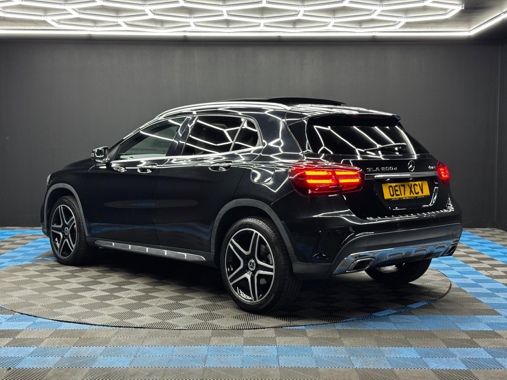 Mercedes-Benz GLA 2.1 GLA200d AMG Line (Premium Plus) 7G-DCT 4MATIC Euro 6 (s/s) 5dr 5dr Automatic 2026