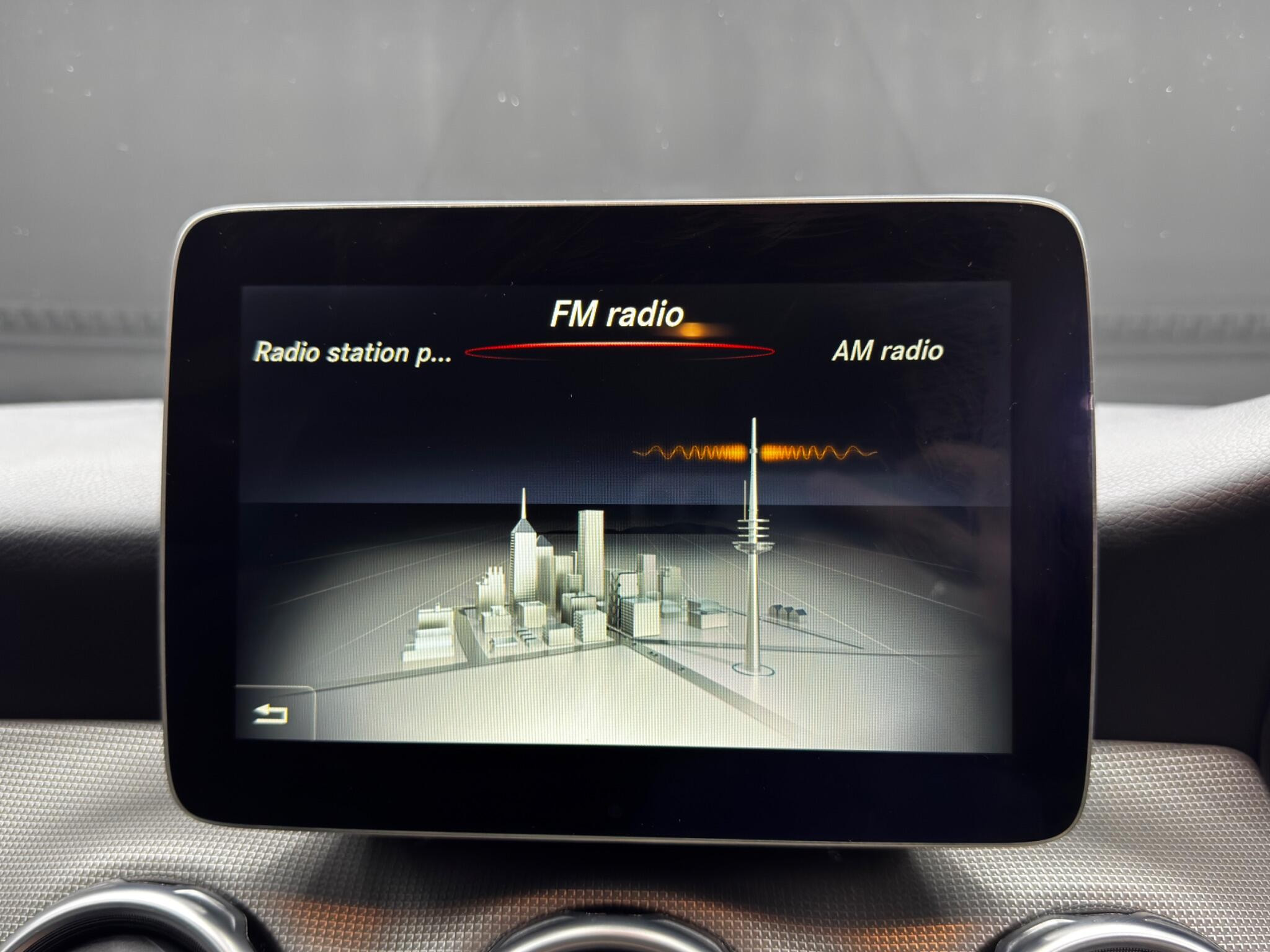 Mercedes-Benz GLA 2.1 GLA200d Sport Euro 6 (s/s) 5dr 5dr Manual 2026