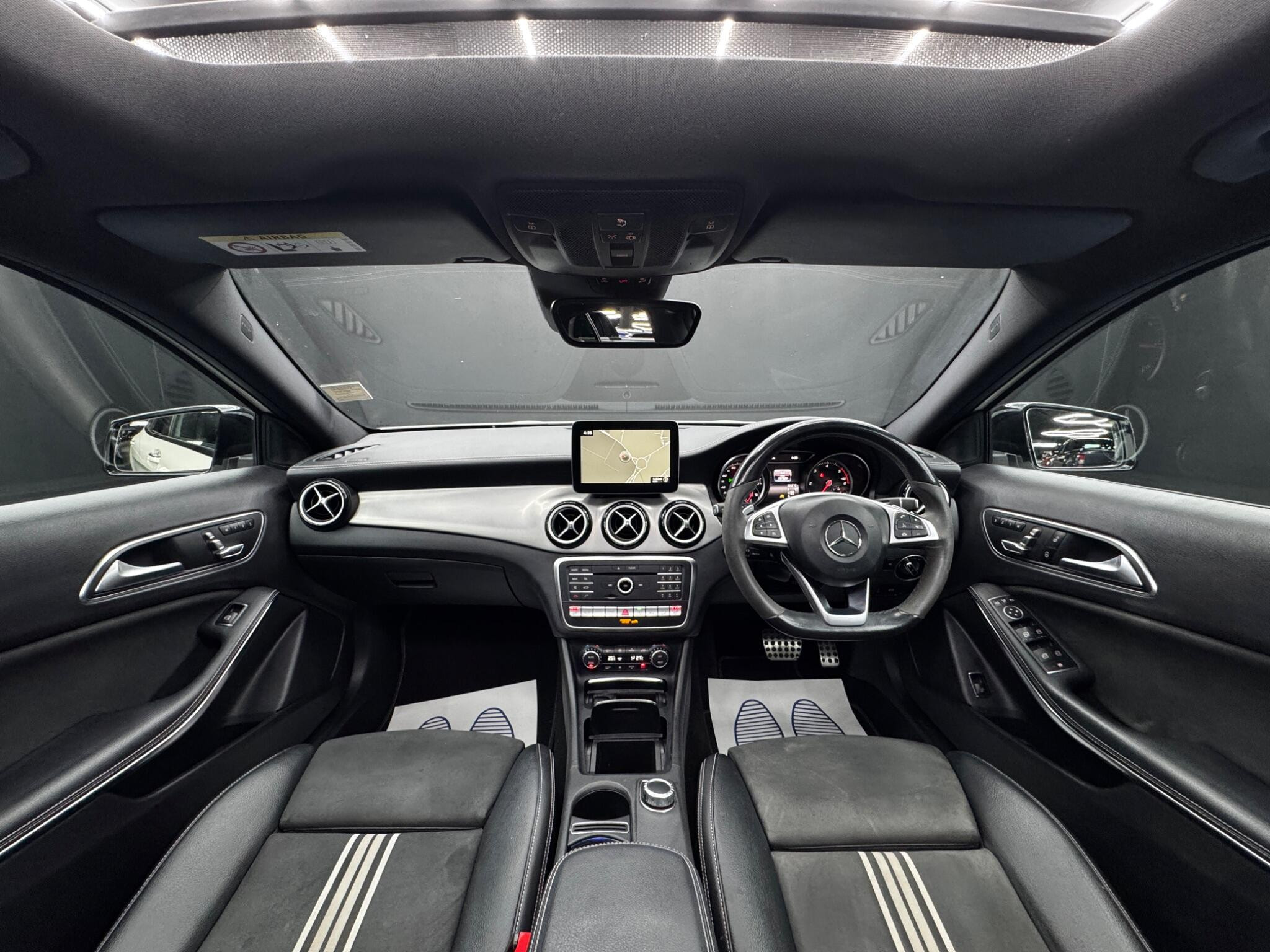Mercedes-Benz GLA 2.1 GLA220d WhiteArt (Premium Plus) 7G-DCT 4MATIC Euro 6 (s/s) 5dr 5dr Automatic 2026