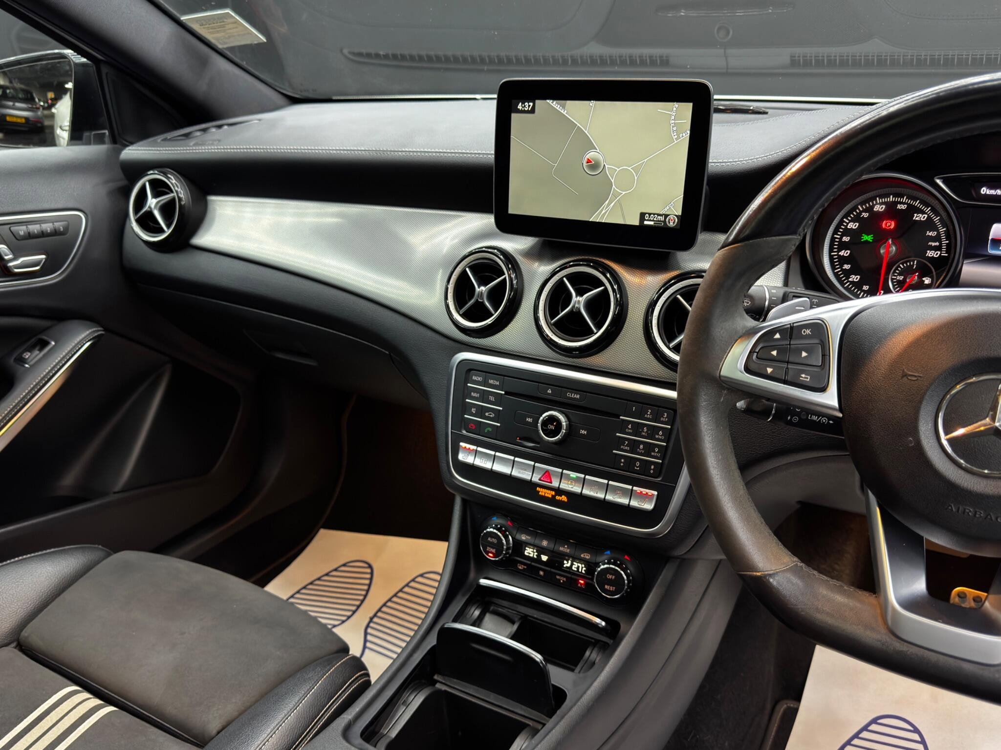 Mercedes-Benz GLA 2.1 GLA220d WhiteArt (Premium Plus) 7G-DCT 4MATIC Euro 6 (s/s) 5dr 5dr Automatic 2026