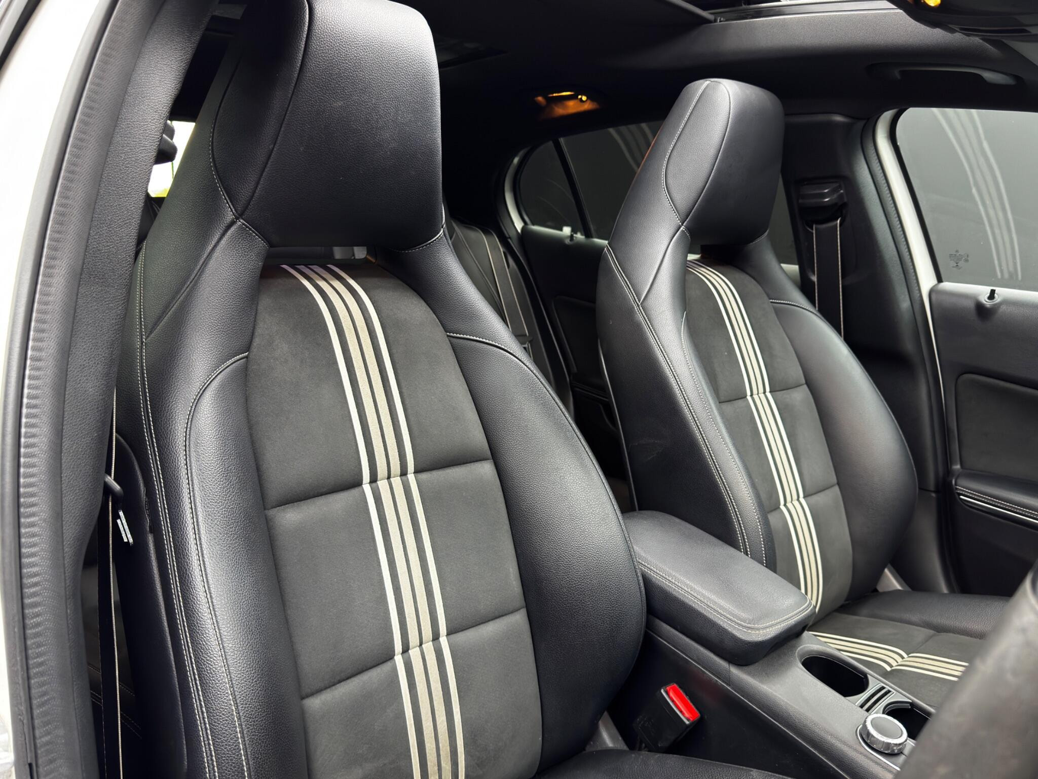 Mercedes-Benz GLA 2.1 GLA220d WhiteArt (Premium Plus) 7G-DCT 4MATIC Euro 6 (s/s) 5dr 5dr Automatic 2026
