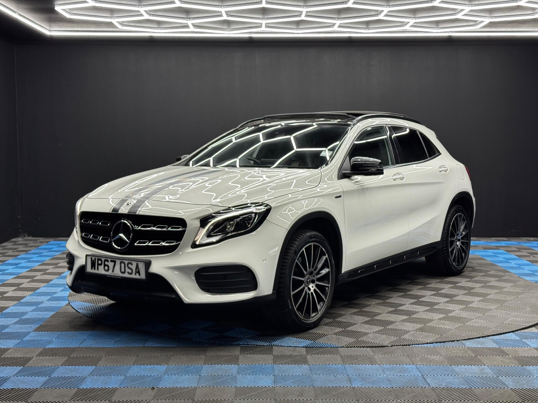 Mercedes-Benz GLA 2.1 GLA220d WhiteArt (Premium Plus) 7G-DCT 4MATIC Euro 6 (s/s) 5dr 5dr Automatic 2026