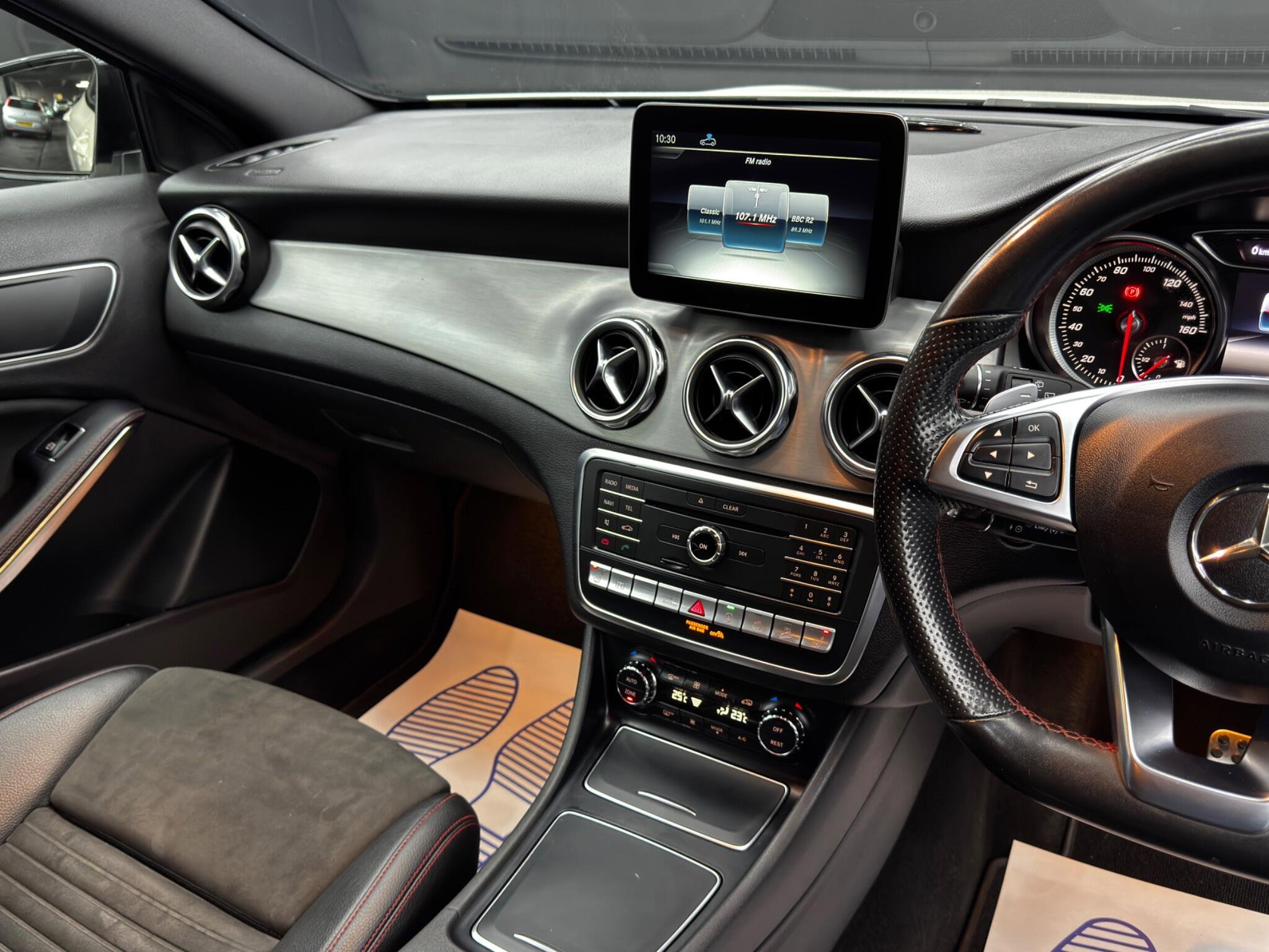 Mercedes-Benz GLA 2.1 GLA220d AMG Line (Premium) 7G-DCT 4MATIC Euro 6 (s/s) 5dr 5dr Automatic 2026