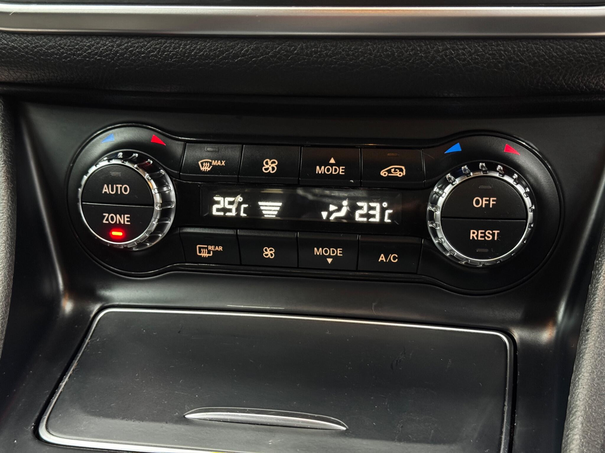 Mercedes-Benz GLA 2.1 GLA220d AMG Line (Premium) 7G-DCT 4MATIC Euro 6 (s/s) 5dr 5dr Automatic 2026