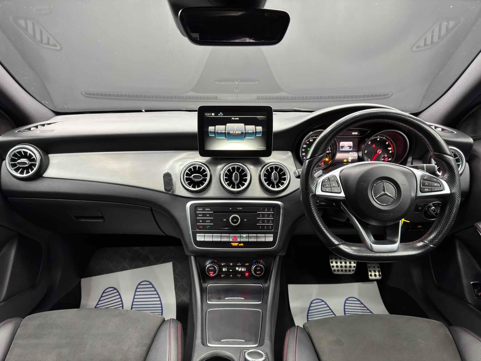 Mercedes-Benz GLA 2.1 GLA220d AMG Line (Premium) 7G-DCT 4MATIC Euro 6 (s/s) 5dr 5dr Automatic 2026