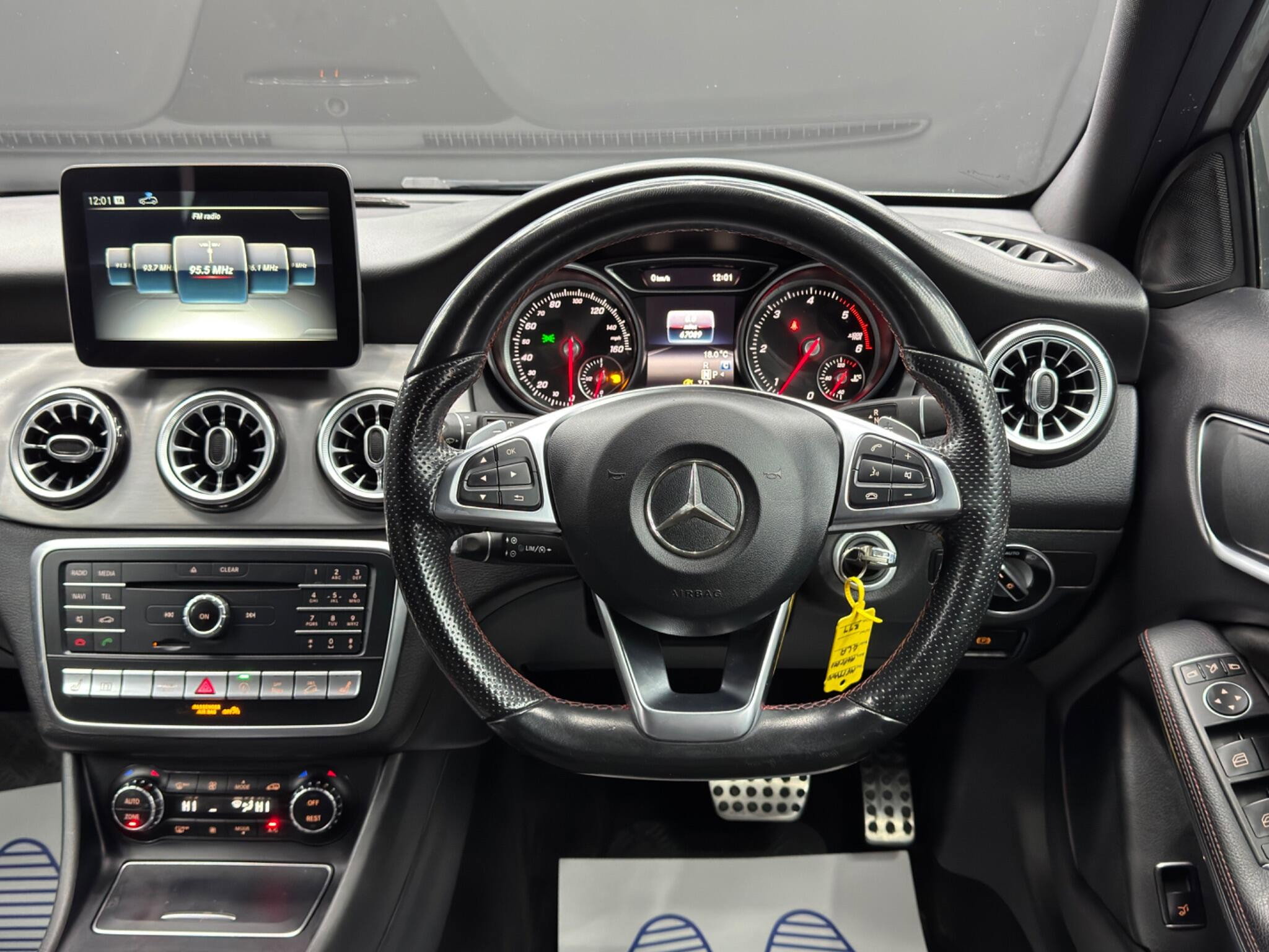 Mercedes-Benz GLA 2.1 GLA220d AMG Line (Premium) 7G-DCT 4MATIC Euro 6 (s/s) 5dr 5dr Automatic 2026