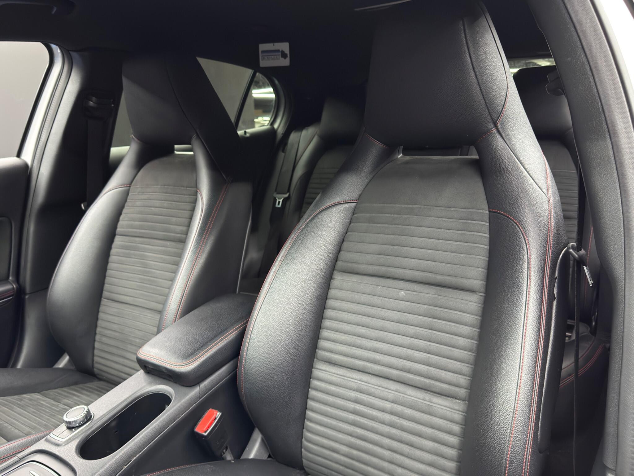 Mercedes-Benz GLA 2.1 GLA220d AMG Line (Premium) 7G-DCT 4MATIC Euro 6 (s/s) 5dr 5dr Automatic 2026