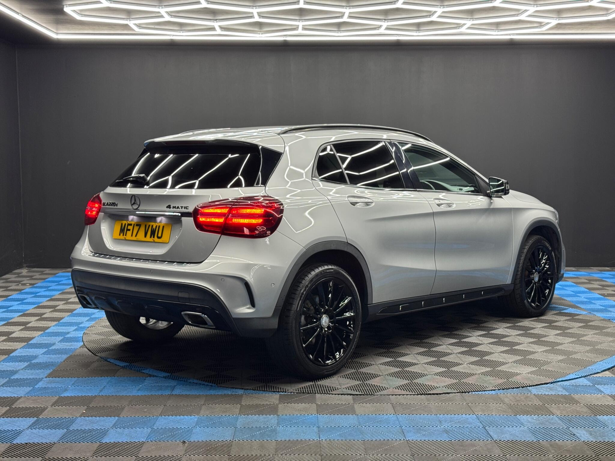 Mercedes-Benz GLA 2.1 GLA220d AMG Line (Premium) 7G-DCT 4MATIC Euro 6 (s/s) 5dr 5dr Automatic 2026