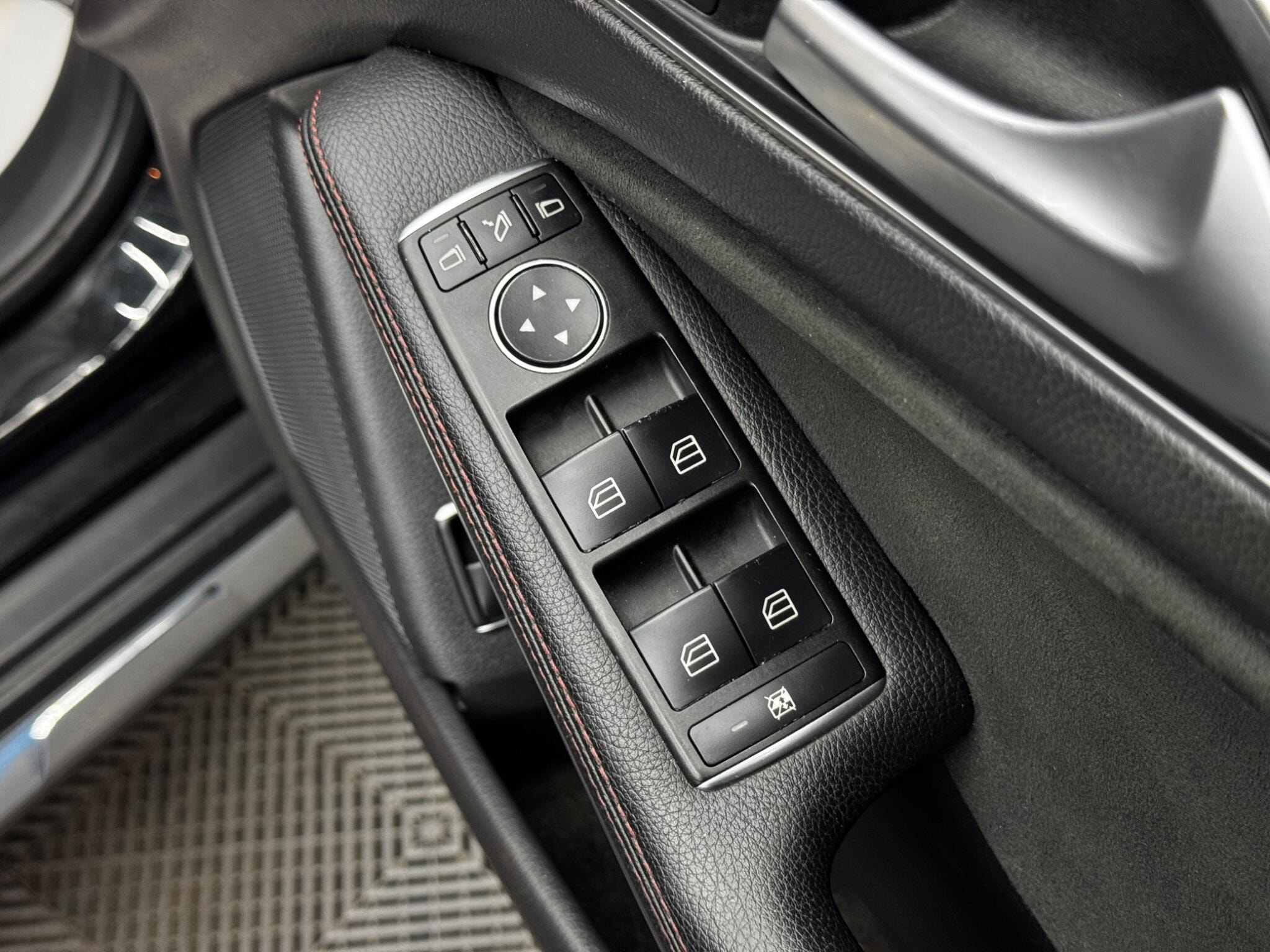Mercedes-Benz GLA 2.1 GLA220d AMG Line (Premium Plus) 7G-DCT 4MATIC Euro 6 (s/s) 5dr 5dr Automatic 2026