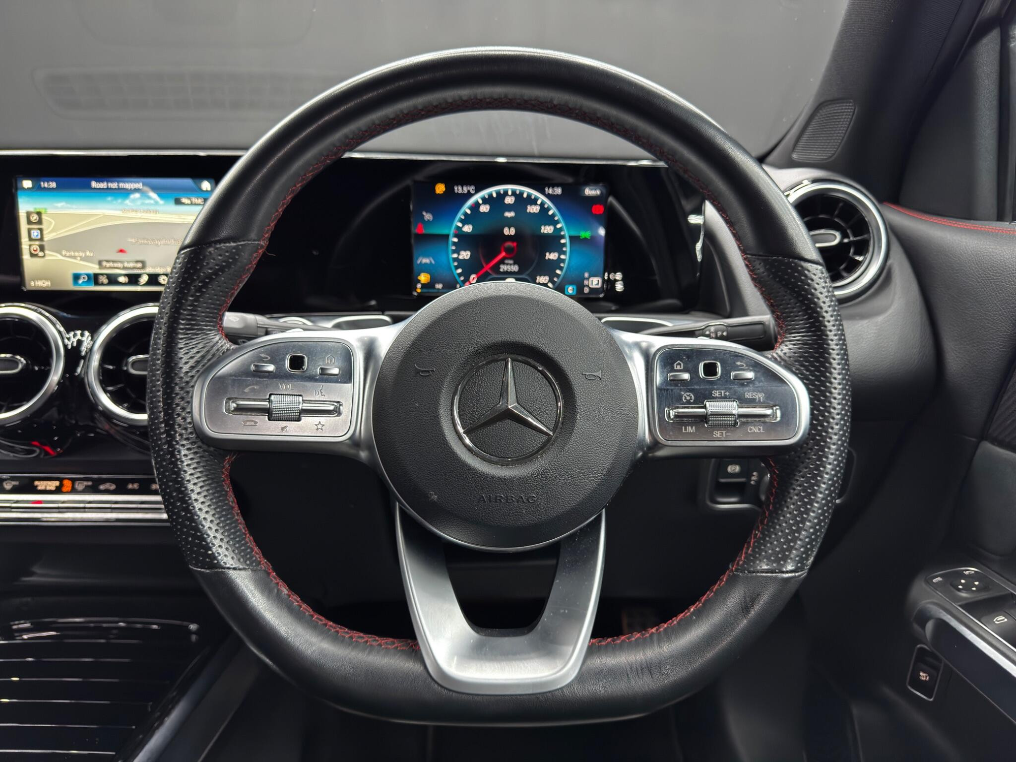 Mercedes-Benz GLB 1.3 GLB200 AMG Line 7G-DCT Euro 6 (s/s) 5dr 5dr Automatic 2026