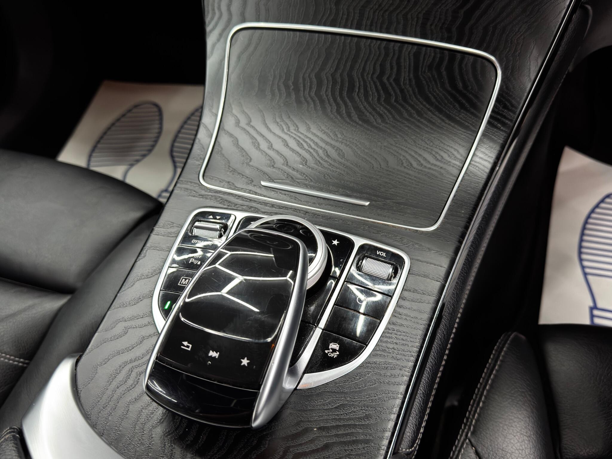 Mercedes-Benz GLC 2.0 GLC250 AMG Night Edition (Premium Plus) G-Tronic+ 4MATIC Euro 6 (s/s) 5dr 5dr Automatic 2026