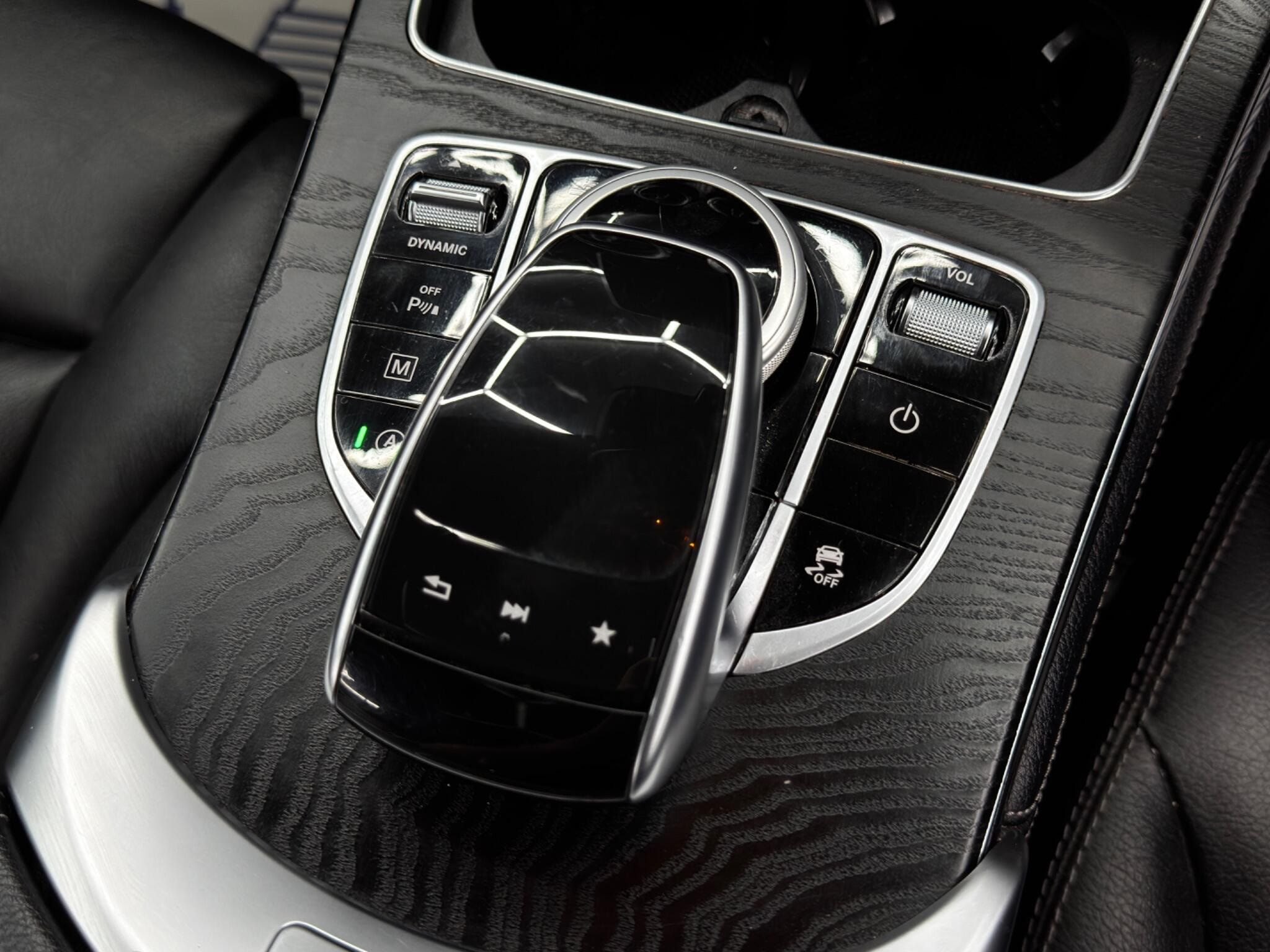 Mercedes-Benz GLC 2.0 GLC250 AMG Night Edition (Premium Plus) G-Tronic+ 4MATIC Euro 6 (s/s) 5dr 5dr Automatic 2026