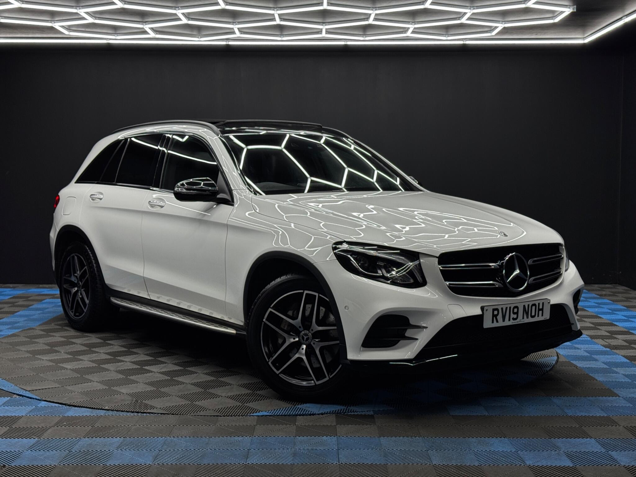 Mercedes-Benz GLC 2.0 GLC250 AMG Night Edition (Premium Plus) G-Tronic+ 4MATIC Euro 6 (s/s) 5dr 5dr Automatic 2026
