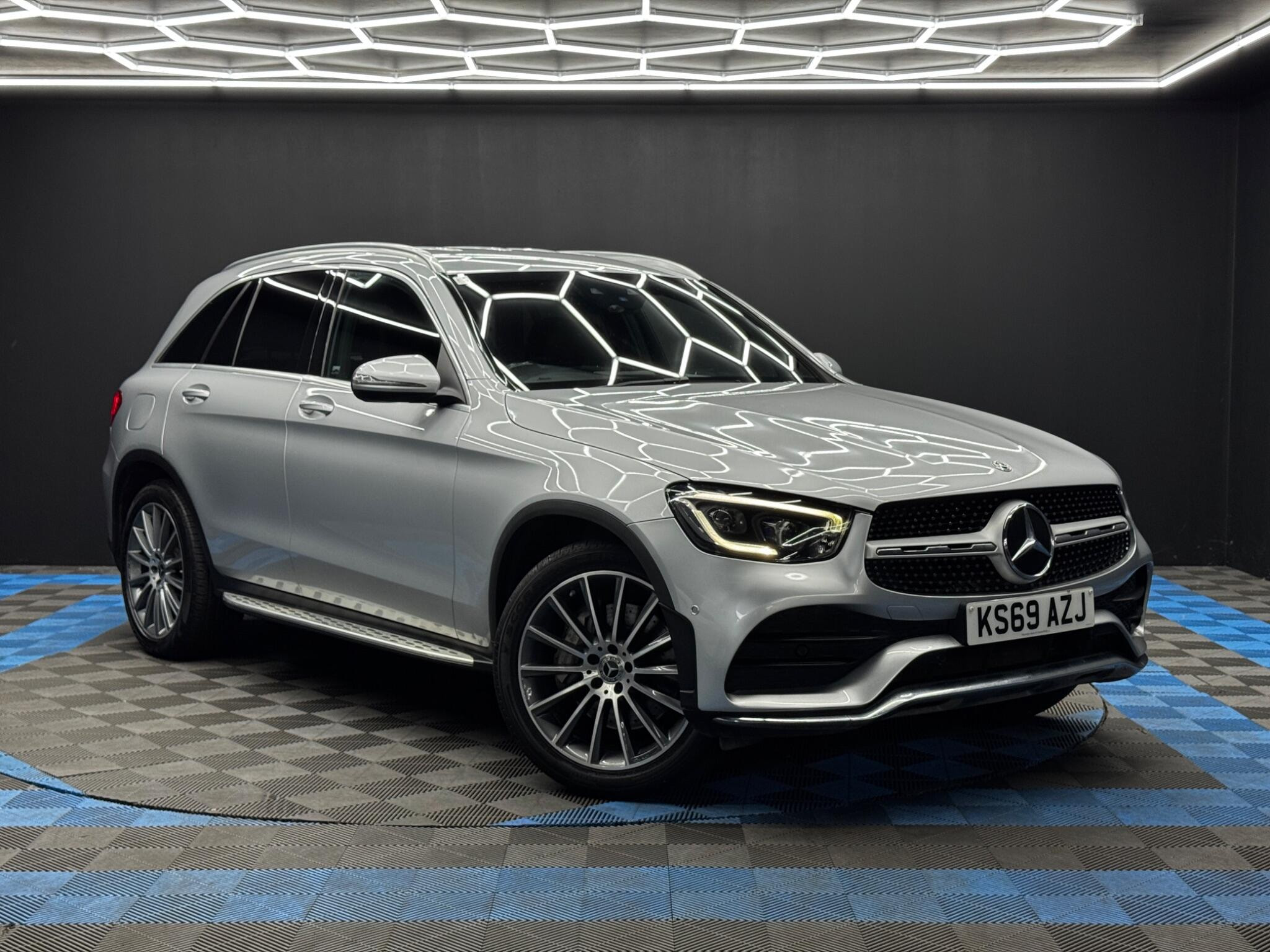 Mercedes-Benz GLC 2.0 GLC300d AMG Line (Premium) G-Tronic+ 4MATIC Euro 6 (s/s) 5dr 5dr Automatic 2026