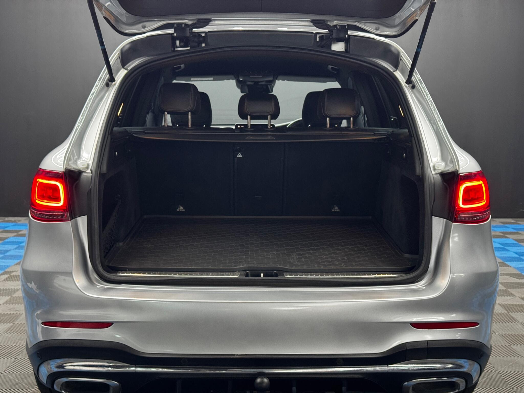 Mercedes-Benz GLC 2.0 GLC300d AMG Line (Premium) G-Tronic+ 4MATIC Euro 6 (s/s) 5dr 5dr Automatic 2026