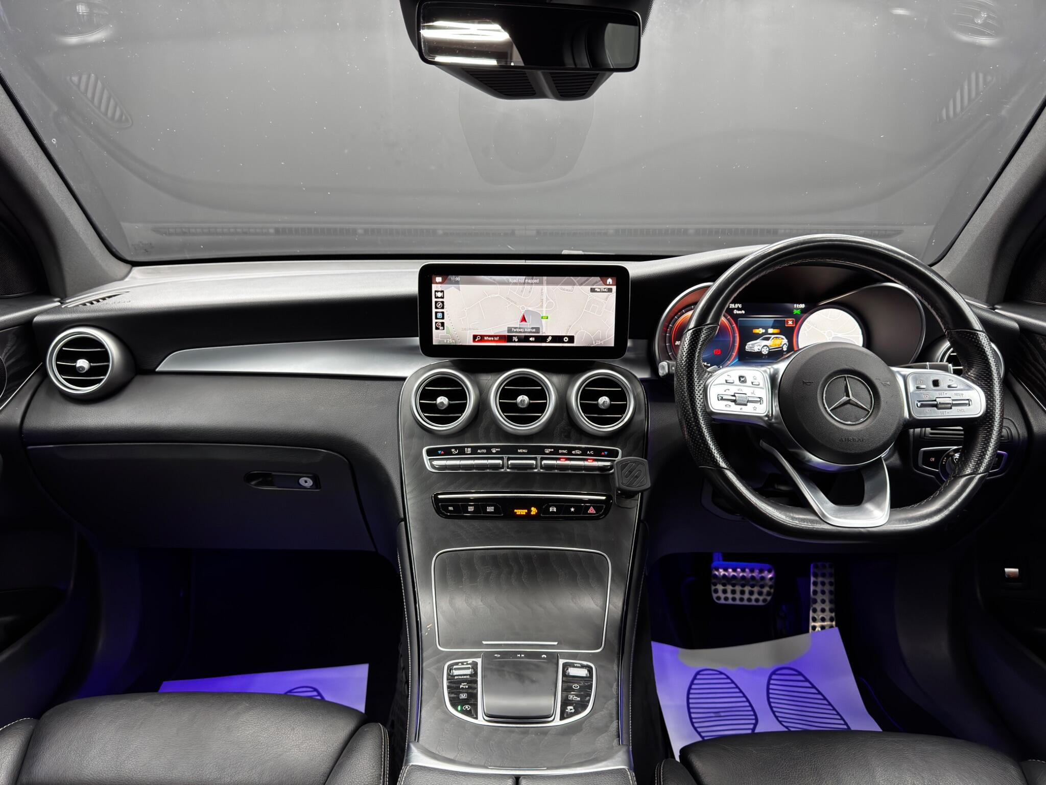 Mercedes-Benz GLC 2.0 GLC300d AMG Line (Premium) G-Tronic+ 4MATIC Euro 6 (s/s) 5dr 5dr Automatic 2026