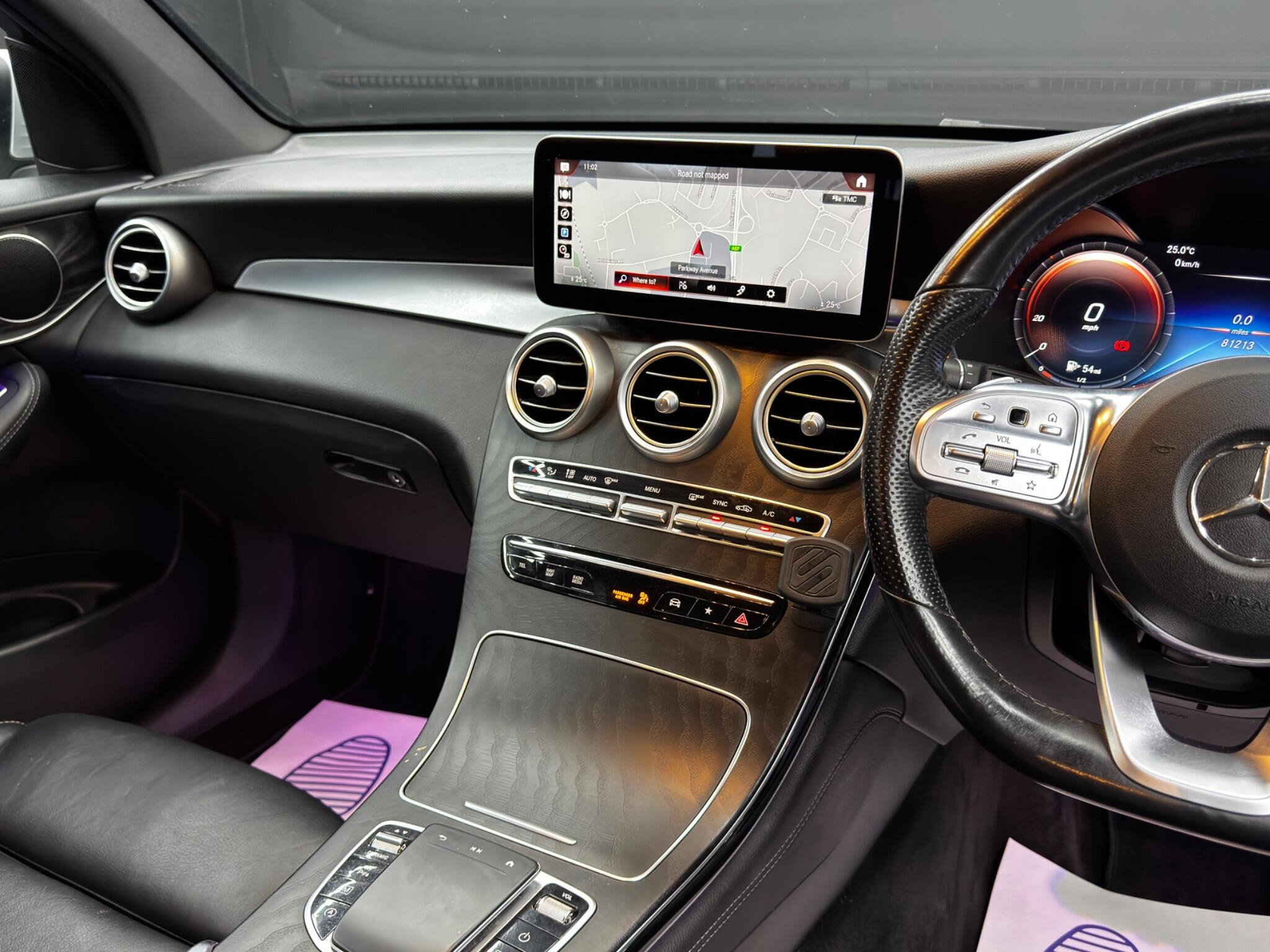 Mercedes-Benz GLC 2.0 GLC300d AMG Line (Premium) G-Tronic+ 4MATIC Euro 6 (s/s) 5dr 5dr Automatic 2026