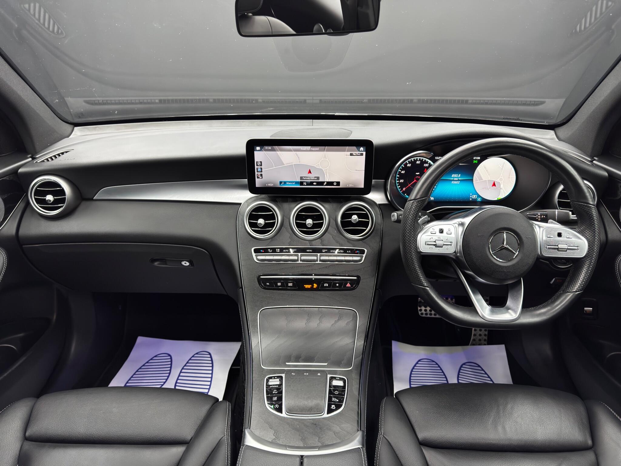 Mercedes-Benz GLC 2.0 GLC300d AMG Line (Premium Plus) G-Tronic+ 4MATIC Euro 6 (s/s) 5dr 5dr Automatic 2026