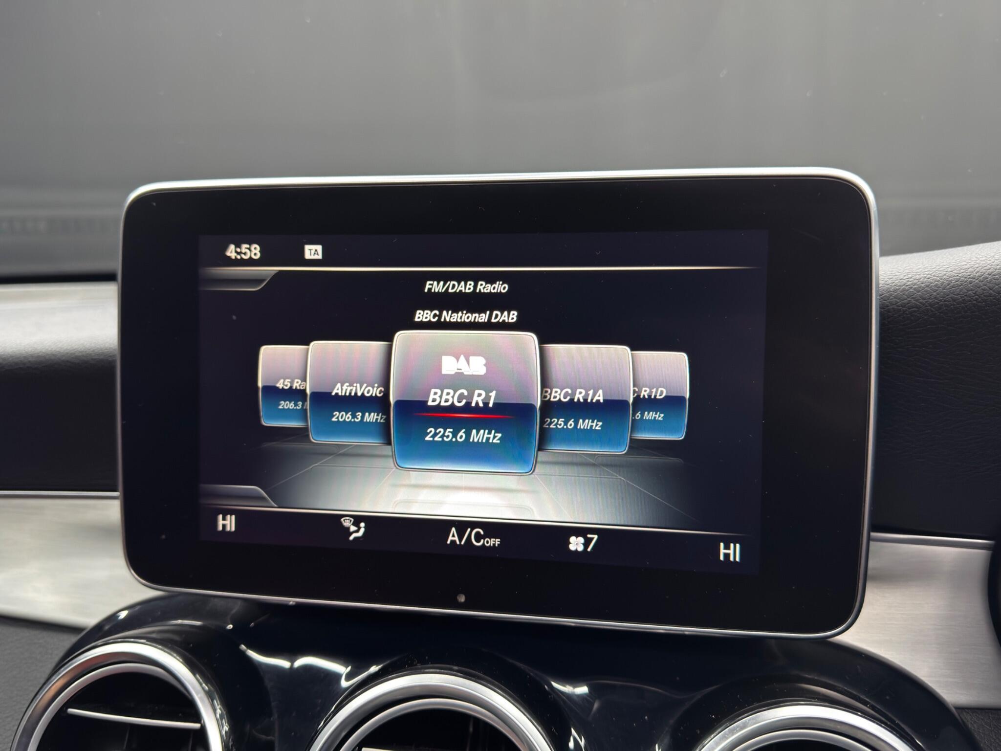 Mercedes-Benz GLC 2.1 GLC220d AMG Line (Premium Plus) Coupe G-Tronic 4MATIC Euro 6 (s/s) 5dr 5dr Automatic 2026