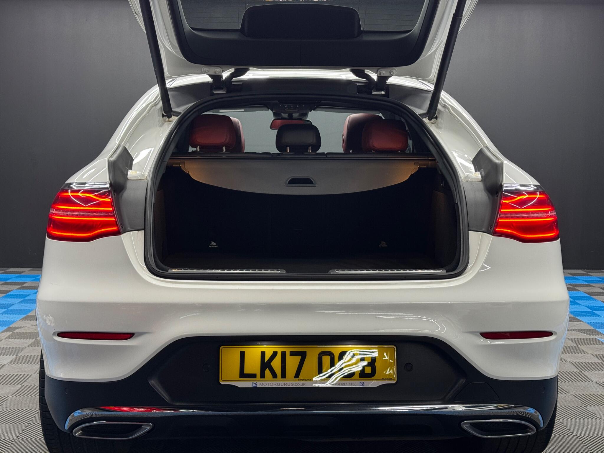Mercedes-Benz GLC 2.1 GLC220d AMG Line (Premium Plus) Coupe G-Tronic 4MATIC Euro 6 (s/s) 5dr 5dr Automatic 2026
