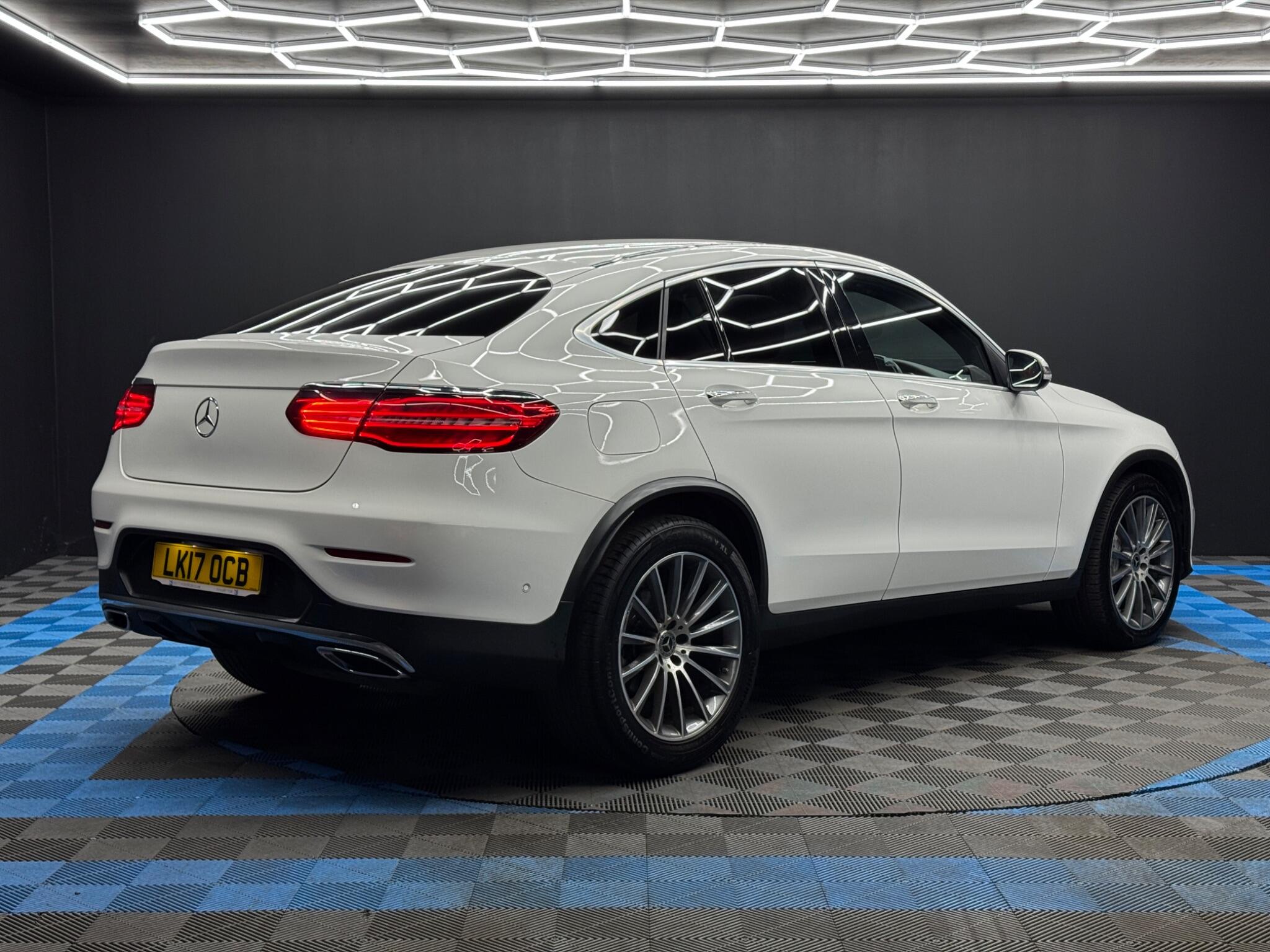 Mercedes-Benz GLC 2.1 GLC220d AMG Line (Premium Plus) Coupe G-Tronic 4MATIC Euro 6 (s/s) 5dr 5dr Automatic 2026