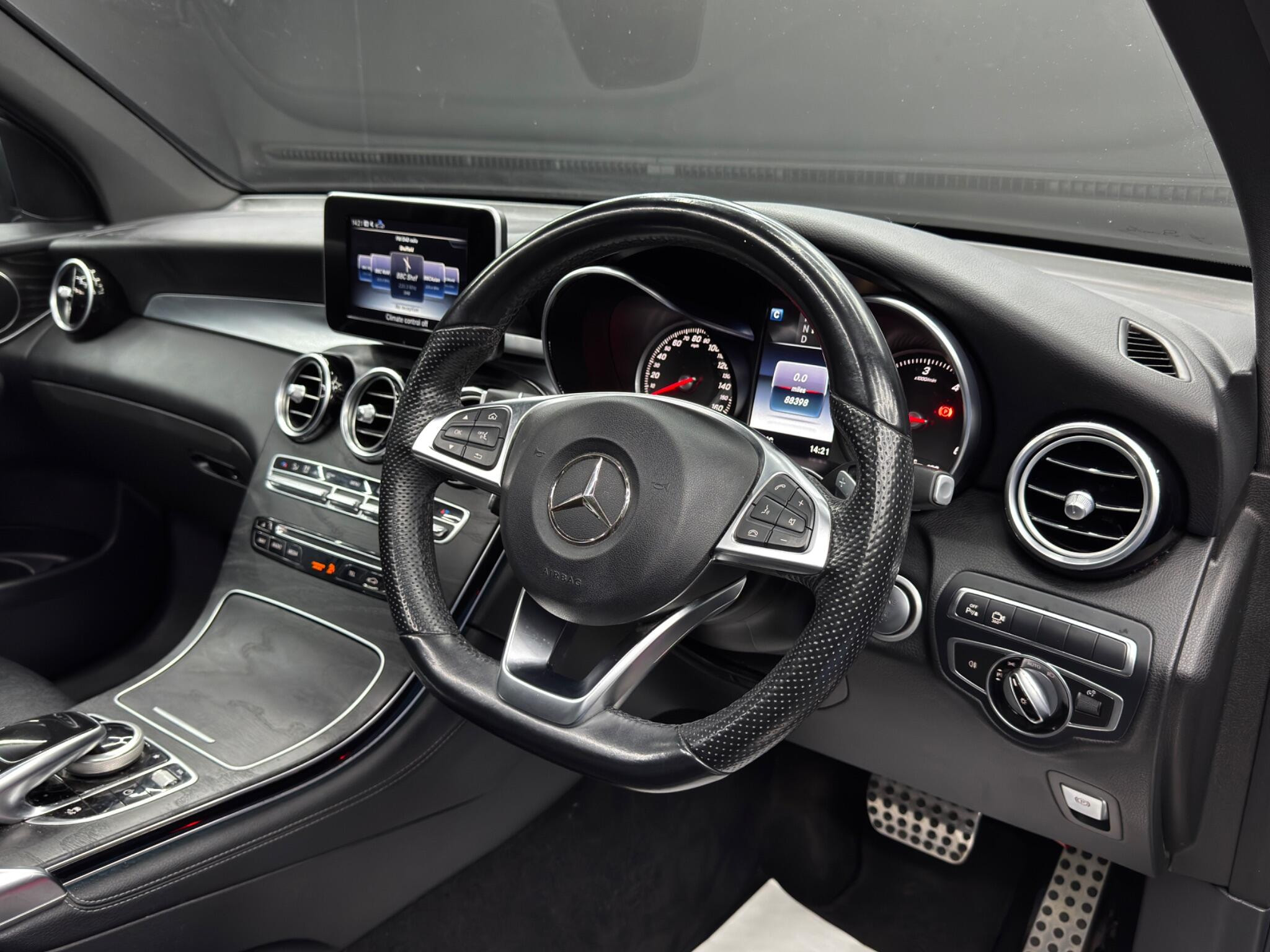Mercedes-Benz GLC 2.1 GLC250d AMG Line (Premium) G-Tronic 4MATIC Euro 6 (s/s) 5dr 5dr Automatic 2026