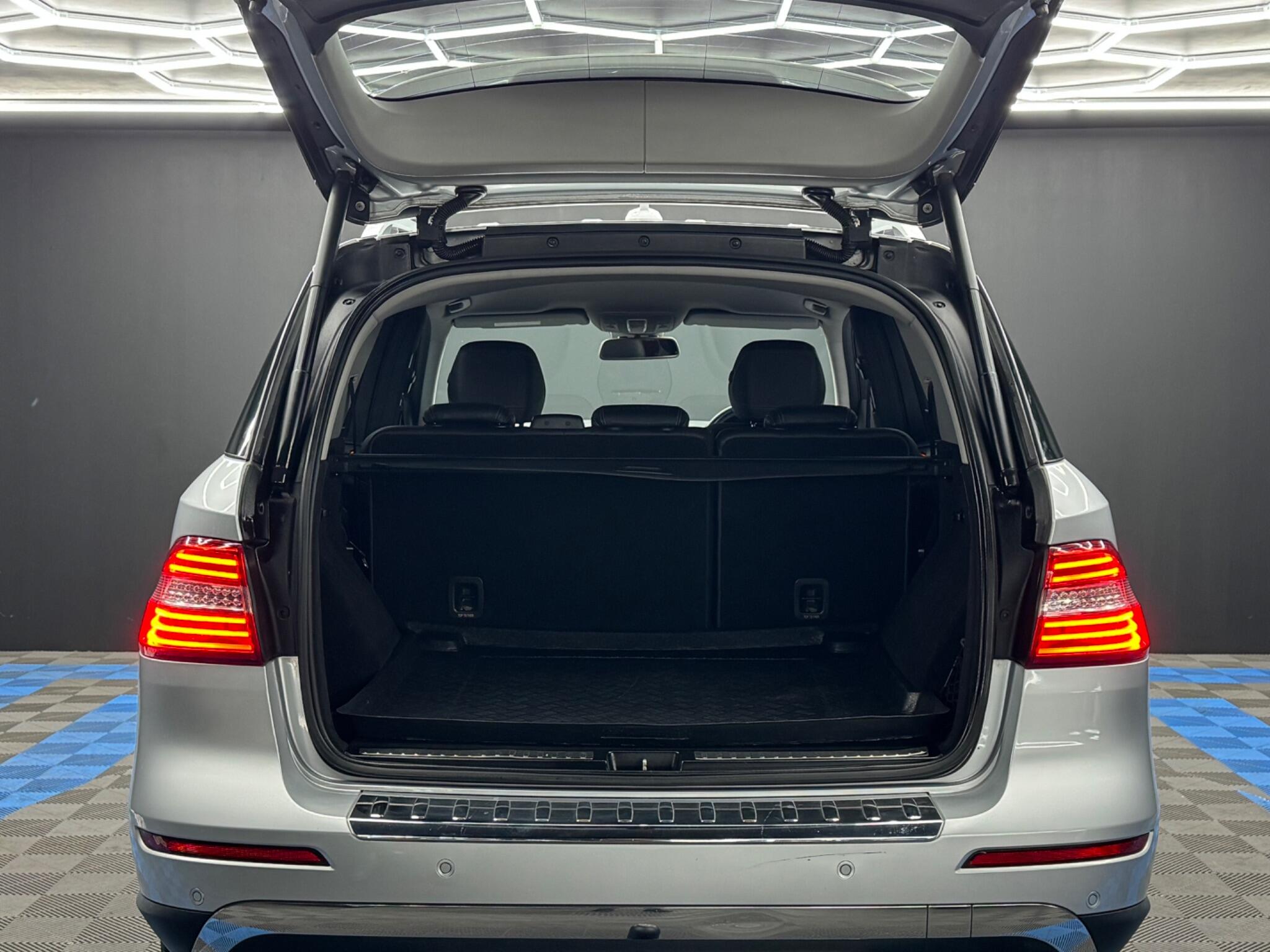 Mercedes-Benz M Class 2.1 ML250 BlueTEC Special Edition G-Tronic 4WD Euro 6 (s/s) 5dr 5dr Automatic 2026