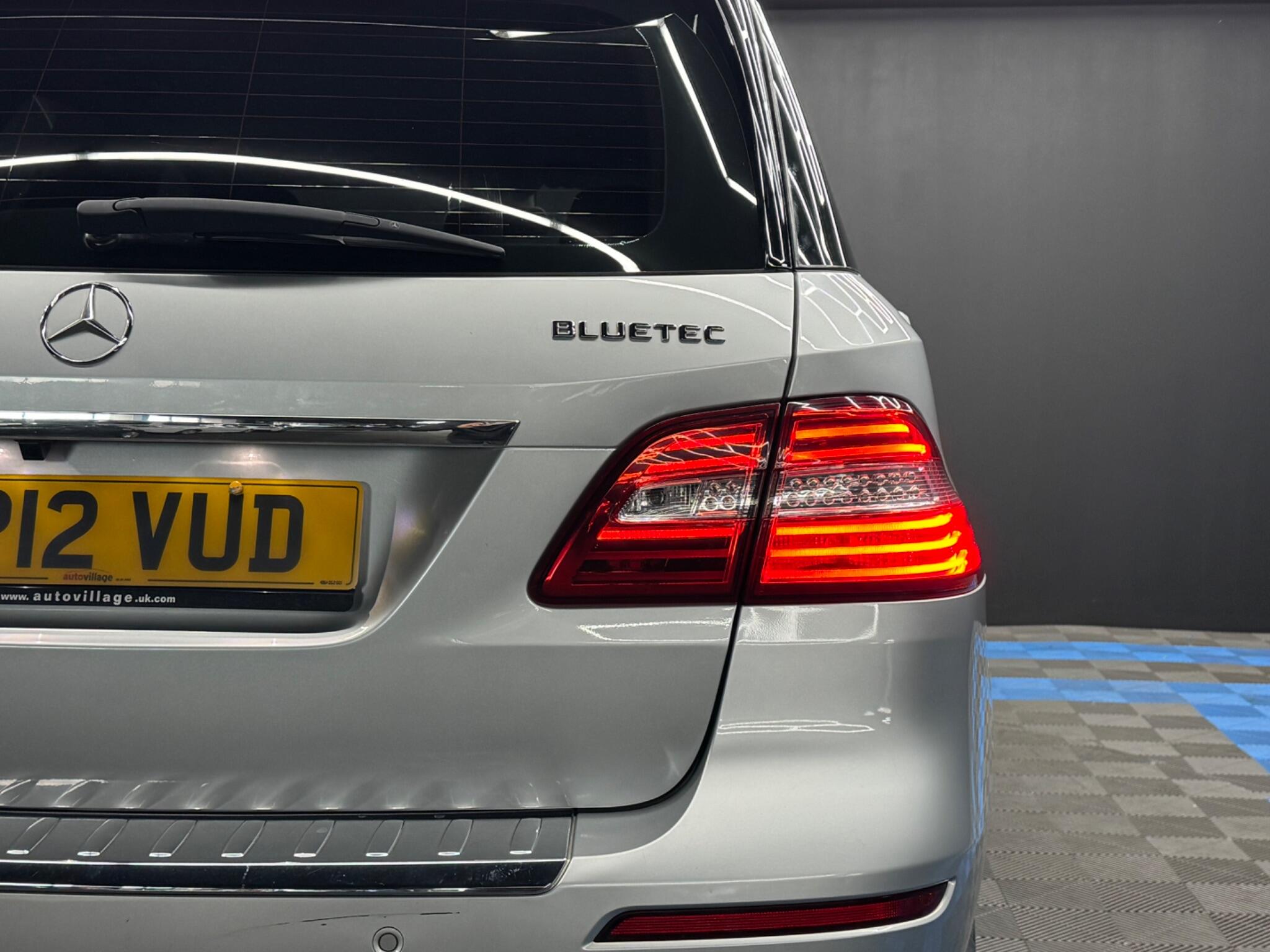 Mercedes-Benz M Class 2.1 ML250 BlueTEC Special Edition G-Tronic 4WD Euro 6 (s/s) 5dr 5dr Automatic 2026
