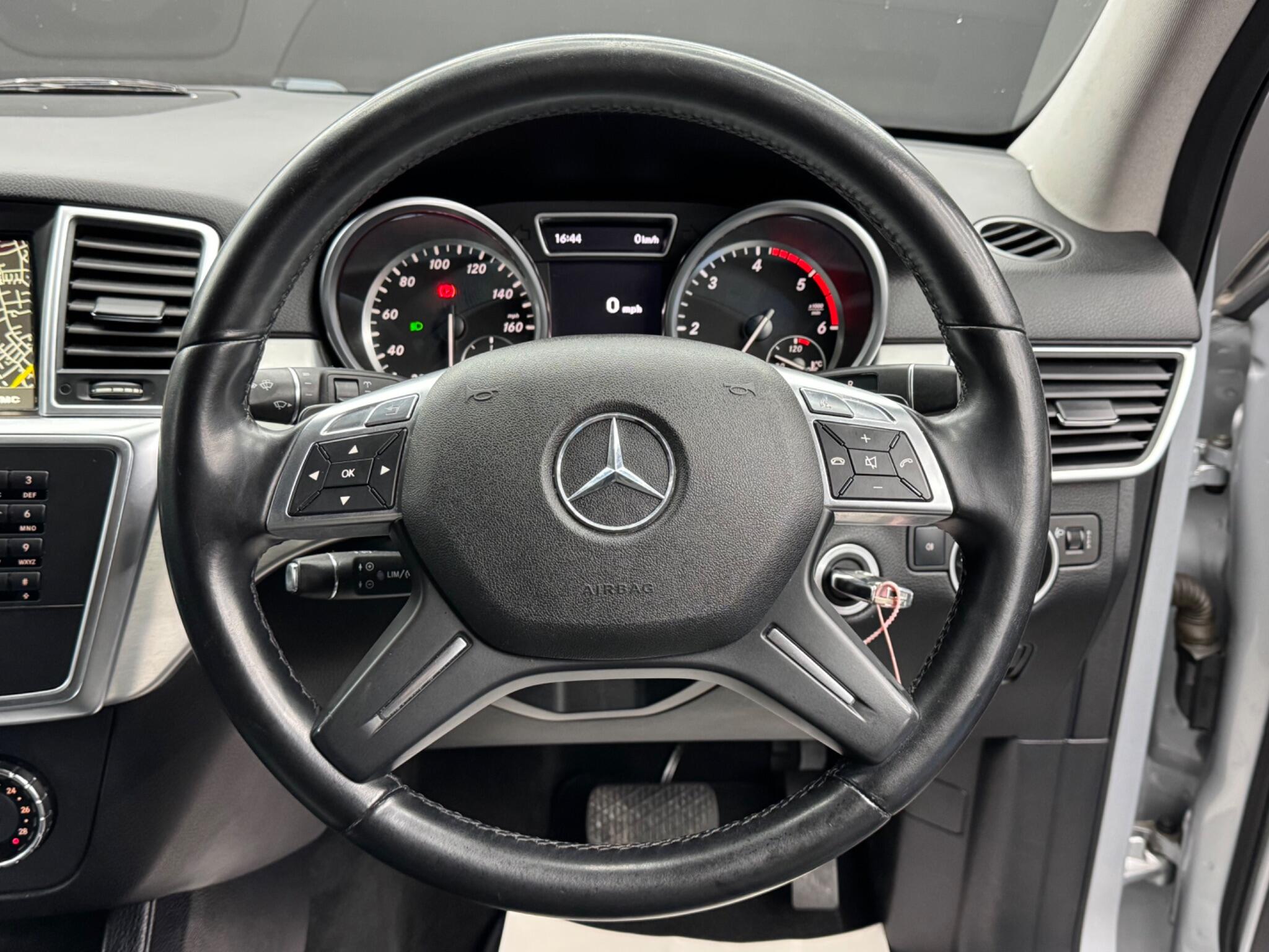 Mercedes-Benz M Class 2.1 ML250 BlueTEC Special Edition G-Tronic 4WD Euro 6 (s/s) 5dr 5dr Automatic 2026