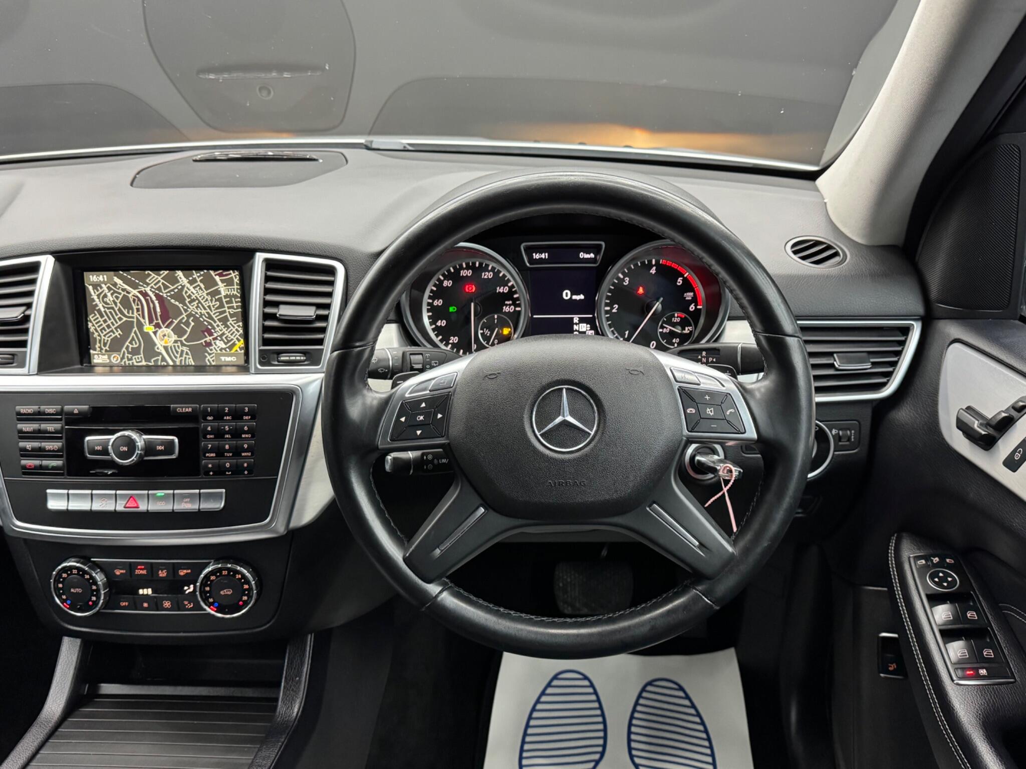 Mercedes-Benz M Class 2.1 ML250 BlueTEC Special Edition G-Tronic 4WD Euro 6 (s/s) 5dr 5dr Automatic 2026