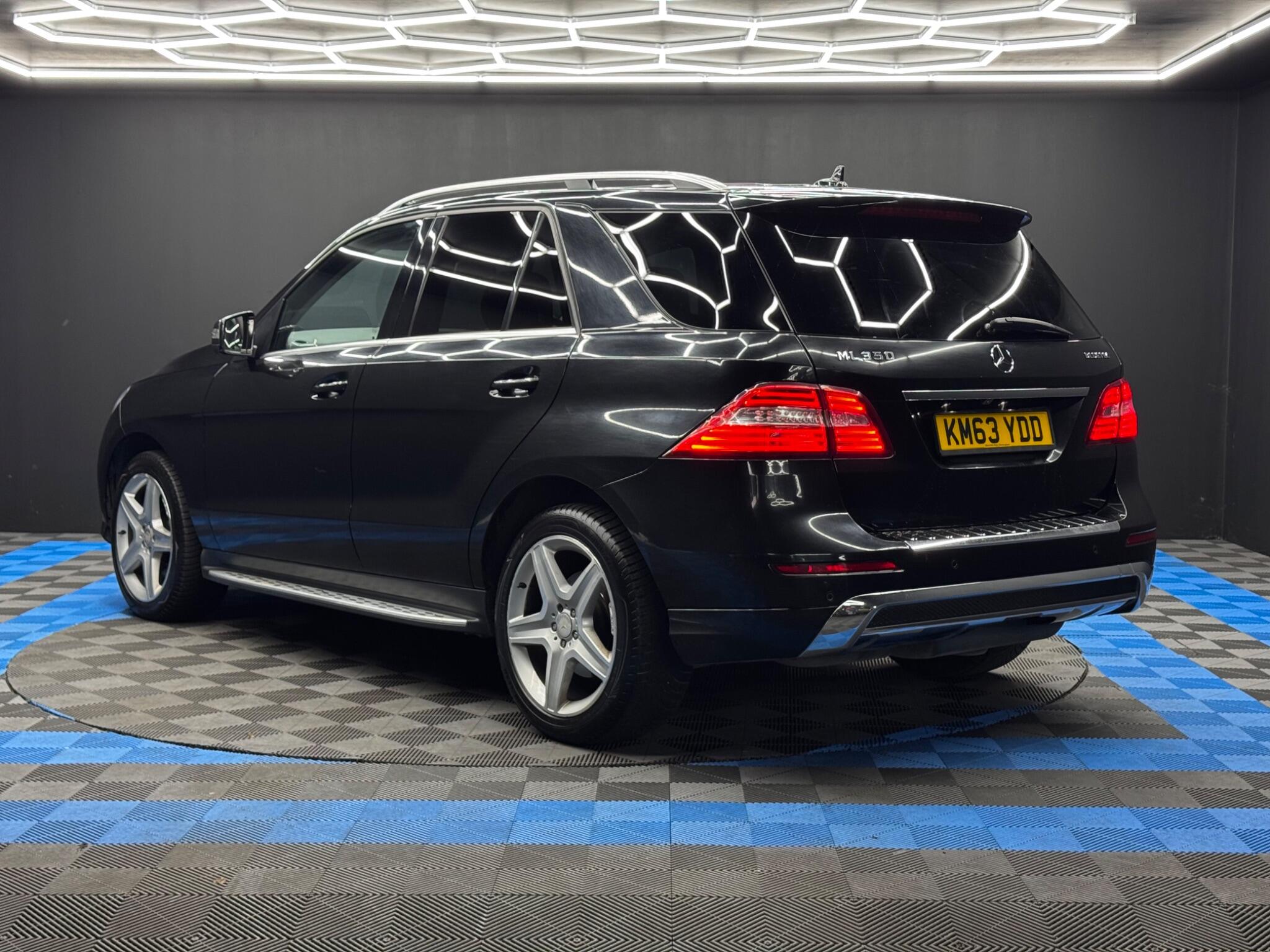 Mercedes-Benz M Class 3.0 ML350 V6 BlueTEC AMG Sport G-Tronic 4WD Euro 6 (s/s) 5dr 5dr Automatic 2026