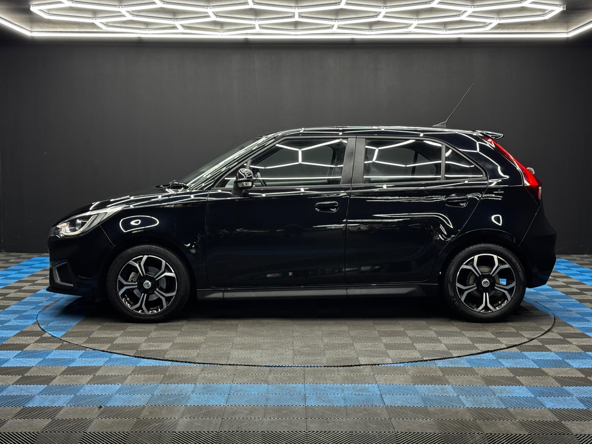 MG MG3 1.5 VTi-TECH Exclusive Nav Euro 6 (s/s) 5dr 5dr Manual 2026
