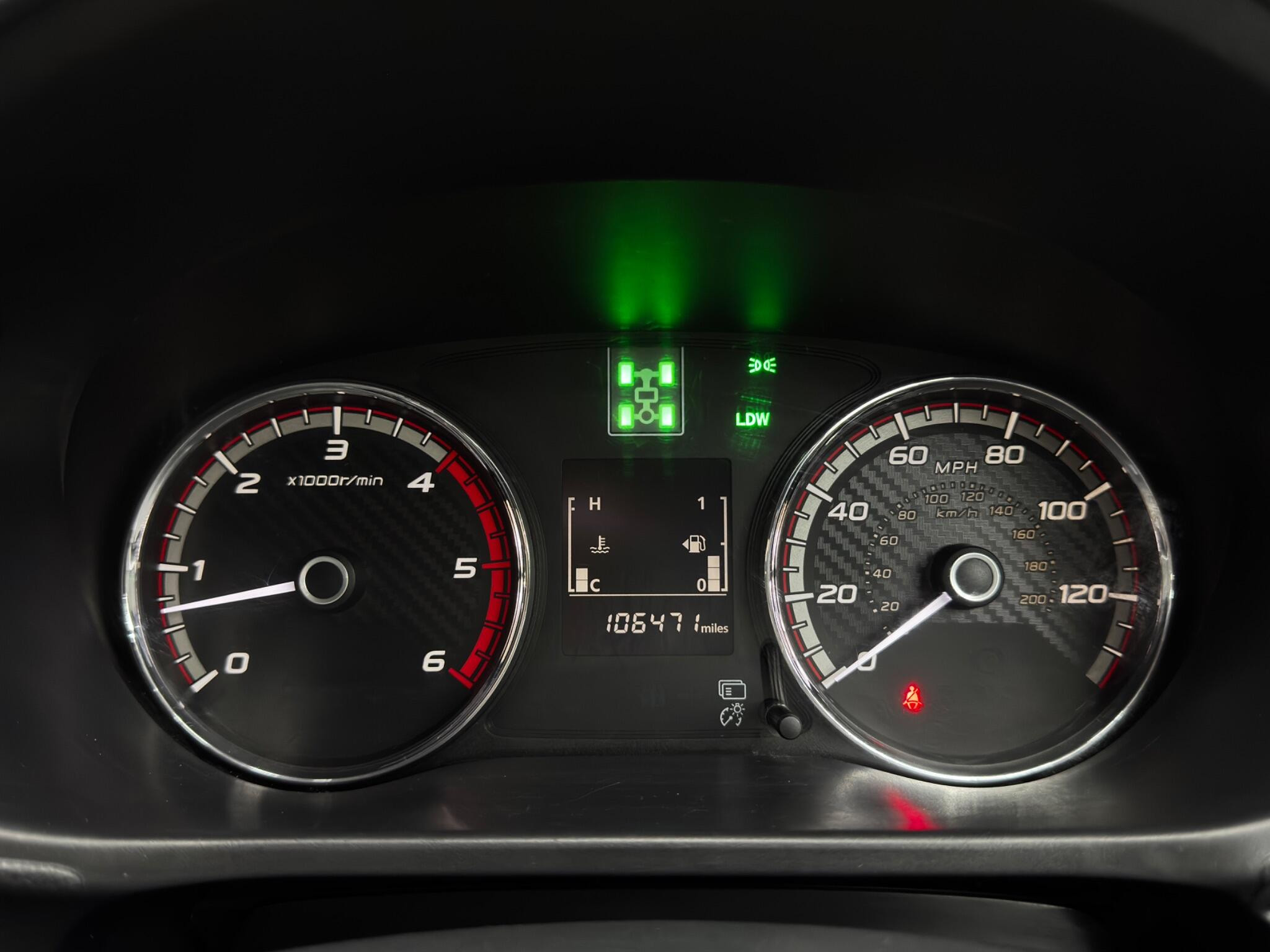 Mitsubishi L200 2.4 DI-D DC Barbarian 4WD Euro 6 4dr 4dr Manual 2026