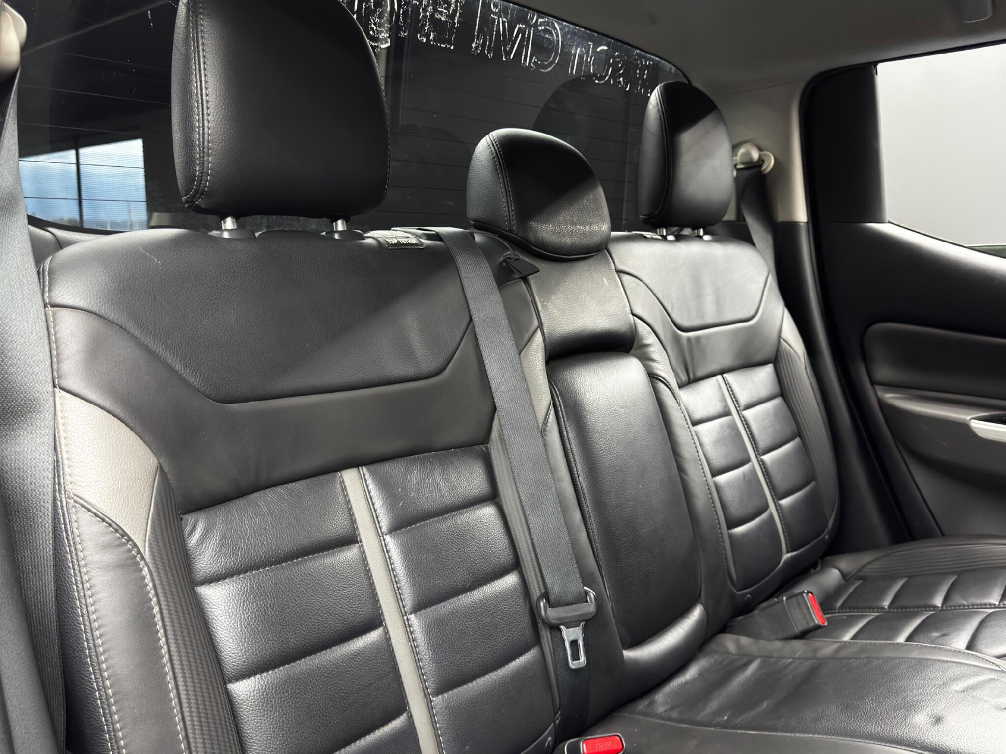 Mitsubishi L200 2.4 DI-D DC Barbarian 4WD Euro 6 4dr 4dr Manual 2026