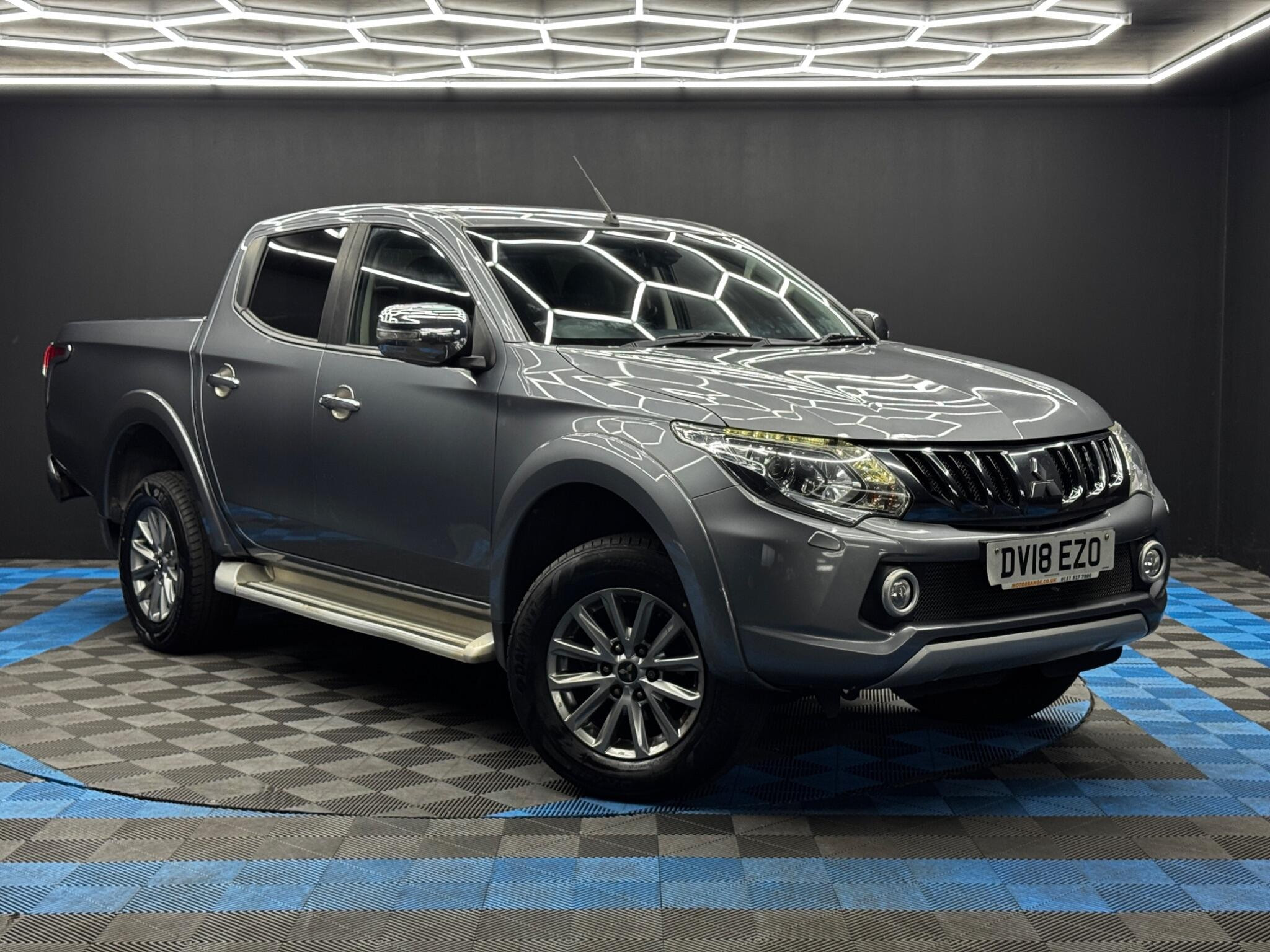 Mitsubishi L200 2.4 DI-D DC Barbarian 4WD Euro 6 4dr 4dr Manual 2026