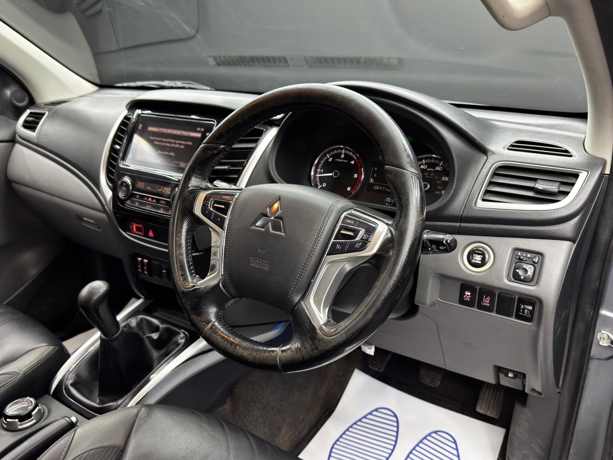 Mitsubishi L200 2.4 DI-D DC Barbarian 4WD Euro 6 4dr 4dr Manual 2026