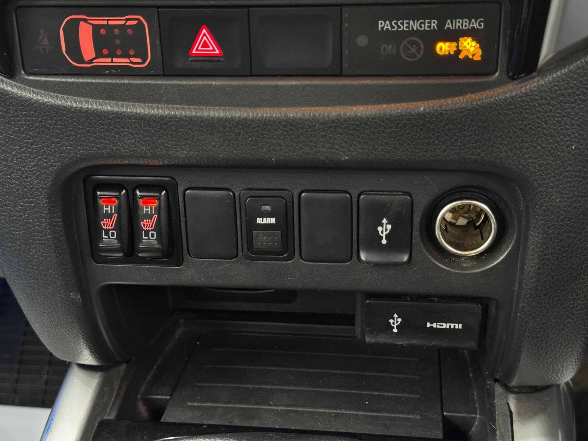 Mitsubishi L200 2.4 DI-D DC Barbarian 4WD Euro 6 4dr 4dr Manual 2026