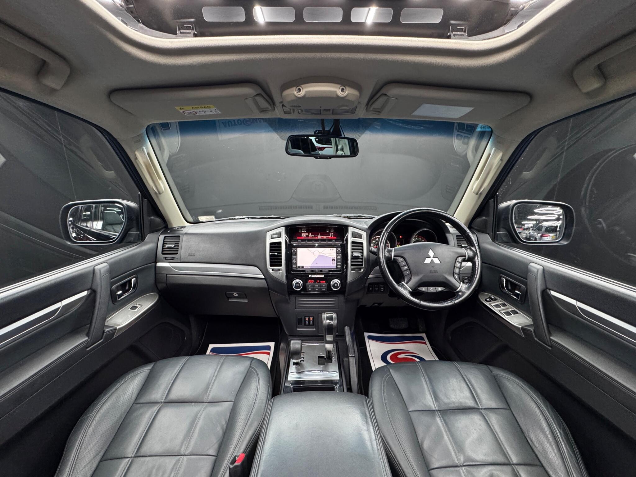 Mitsubishi Shogun 3.2 DI-DC SG5 Auto 4WD Euro 6 5dr LWB 5dr Automatic 2026