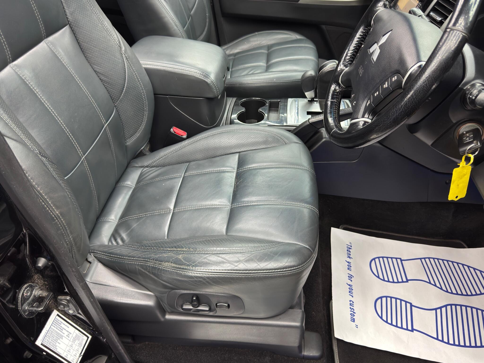 Mitsubishi Shogun 3.2 DI-DC SG5 Auto 4WD Euro 6 5dr LWB 5dr Automatic 2026