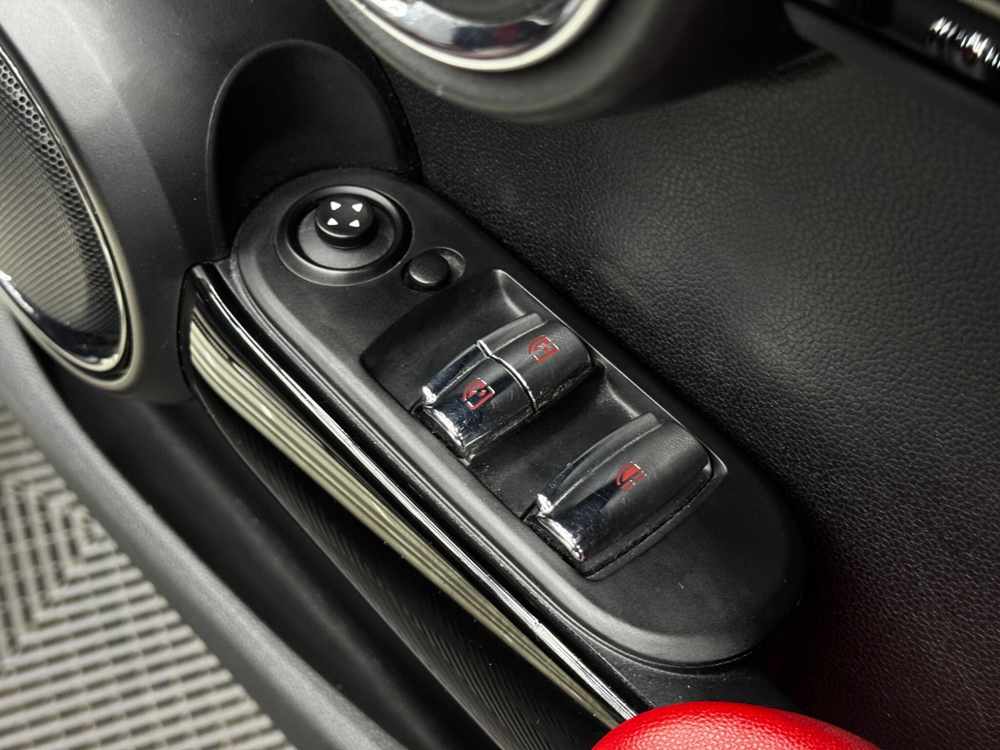 MINI Convertible 2.0 John Cooper Works Auto Euro 6 (s/s) 2dr 2dr Automatic 2026