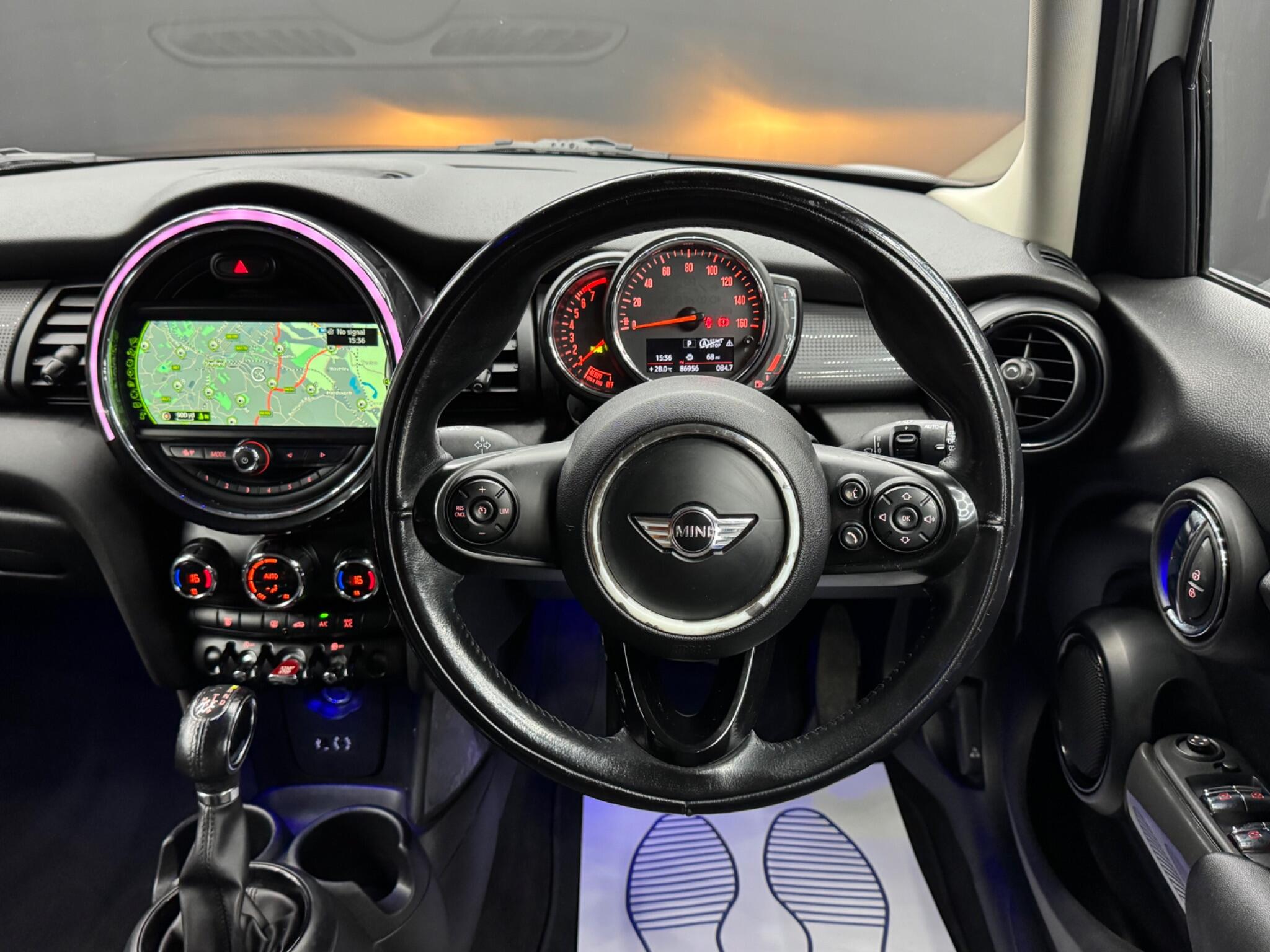 MINI Hatch 1.5 Cooper Auto Euro 6 (s/s) 5dr 5dr Automatic 2026