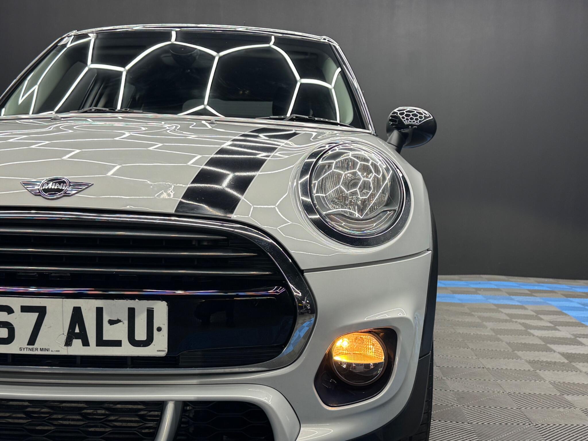 MINI Hatch 1.5 Cooper Auto Euro 6 (s/s) 5dr 5dr Automatic 2026