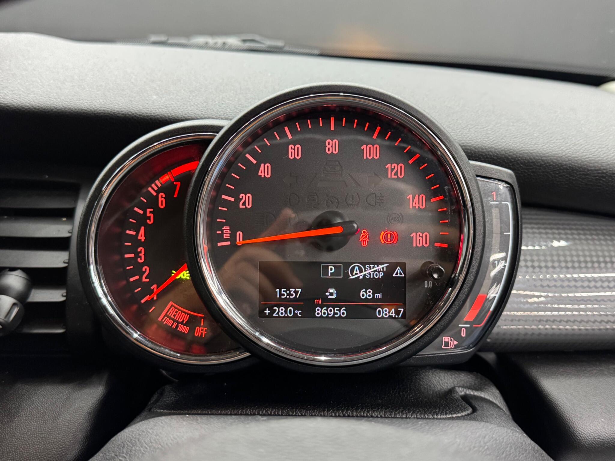 MINI Hatch 1.5 Cooper Auto Euro 6 (s/s) 5dr 5dr Automatic 2026