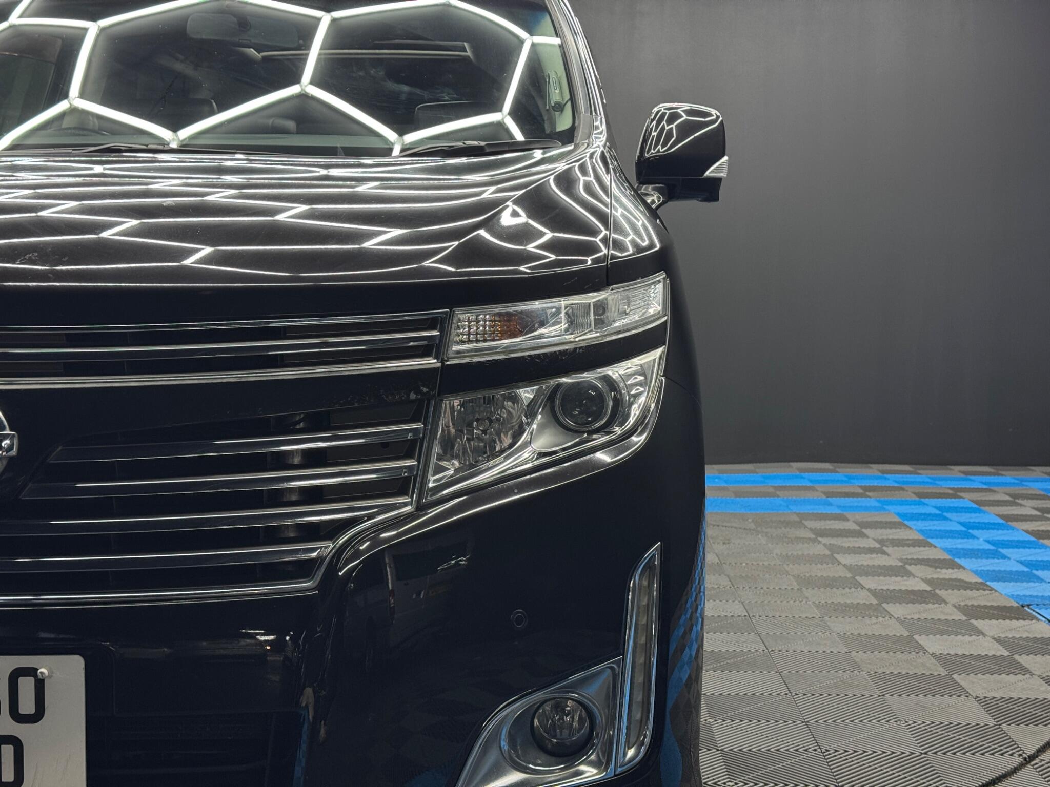 Nissan Elgrand 5dr Automatic 2026