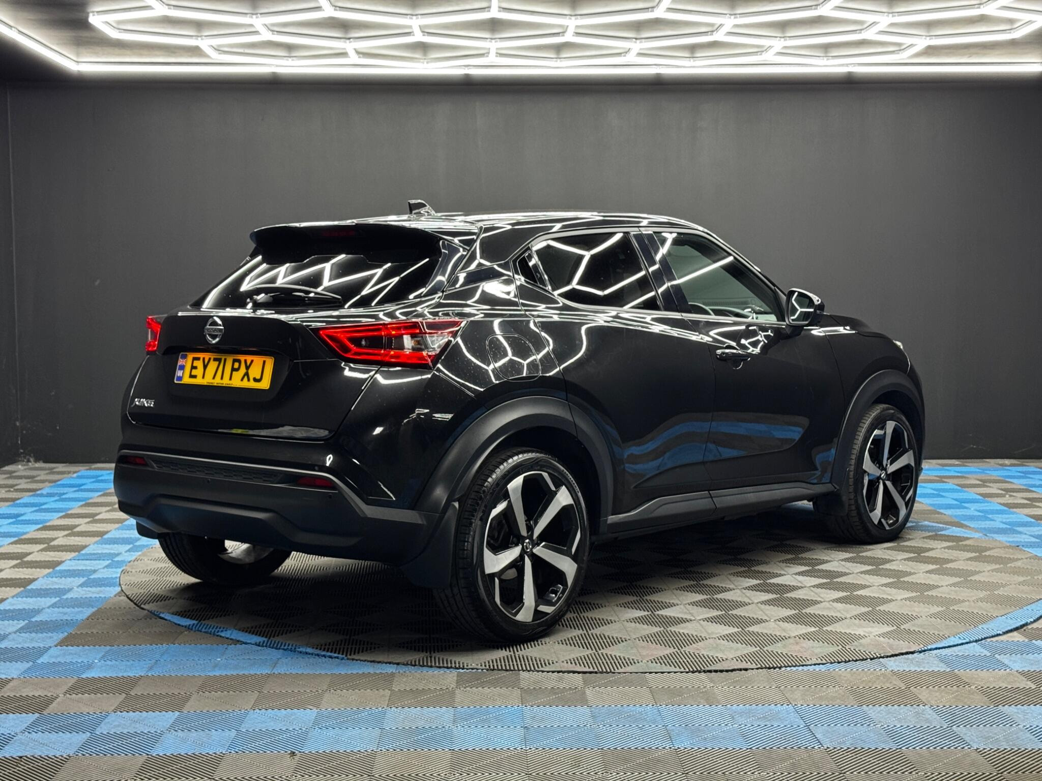 Nissan Juke 1.0 DIG-T Tekna DCT Auto Euro 6 (s/s) 5dr 5dr Automatic 2026