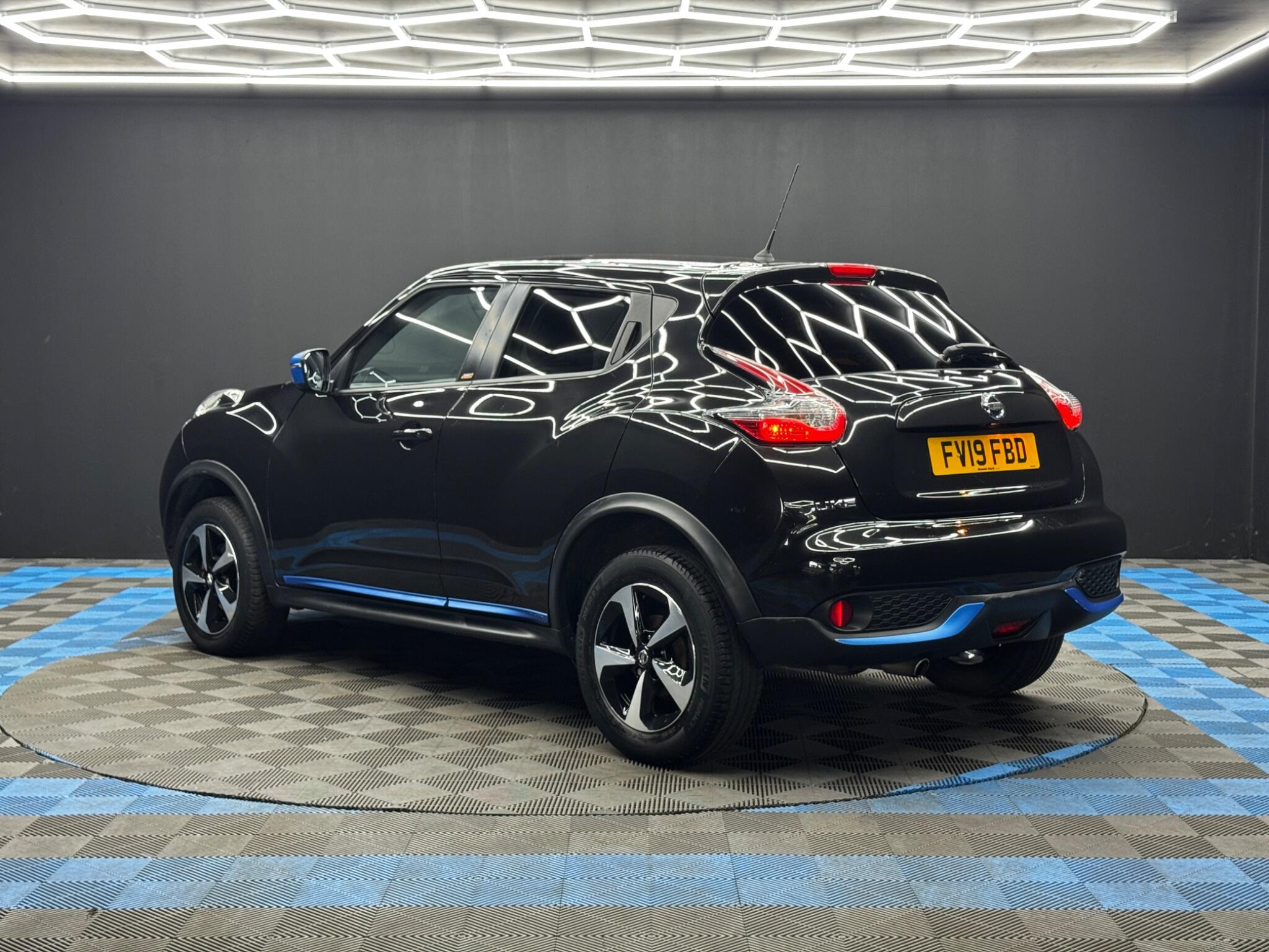 Nissan Juke 1.6 Bose Personal Edition XTRON Euro 6 5dr 5dr Automatic 2026