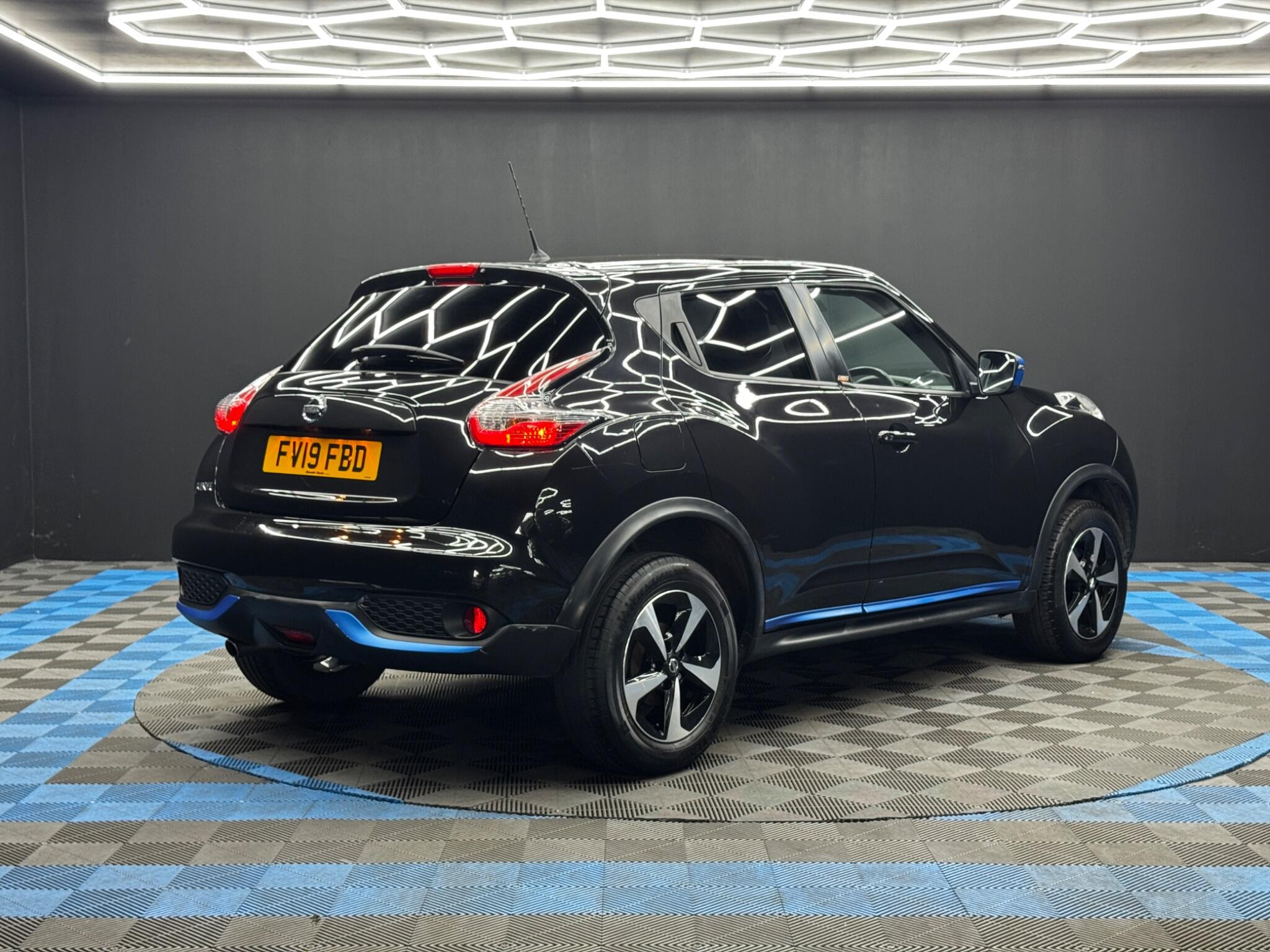 Nissan Juke 1.6 Bose Personal Edition XTRON Euro 6 5dr 5dr Automatic 2026